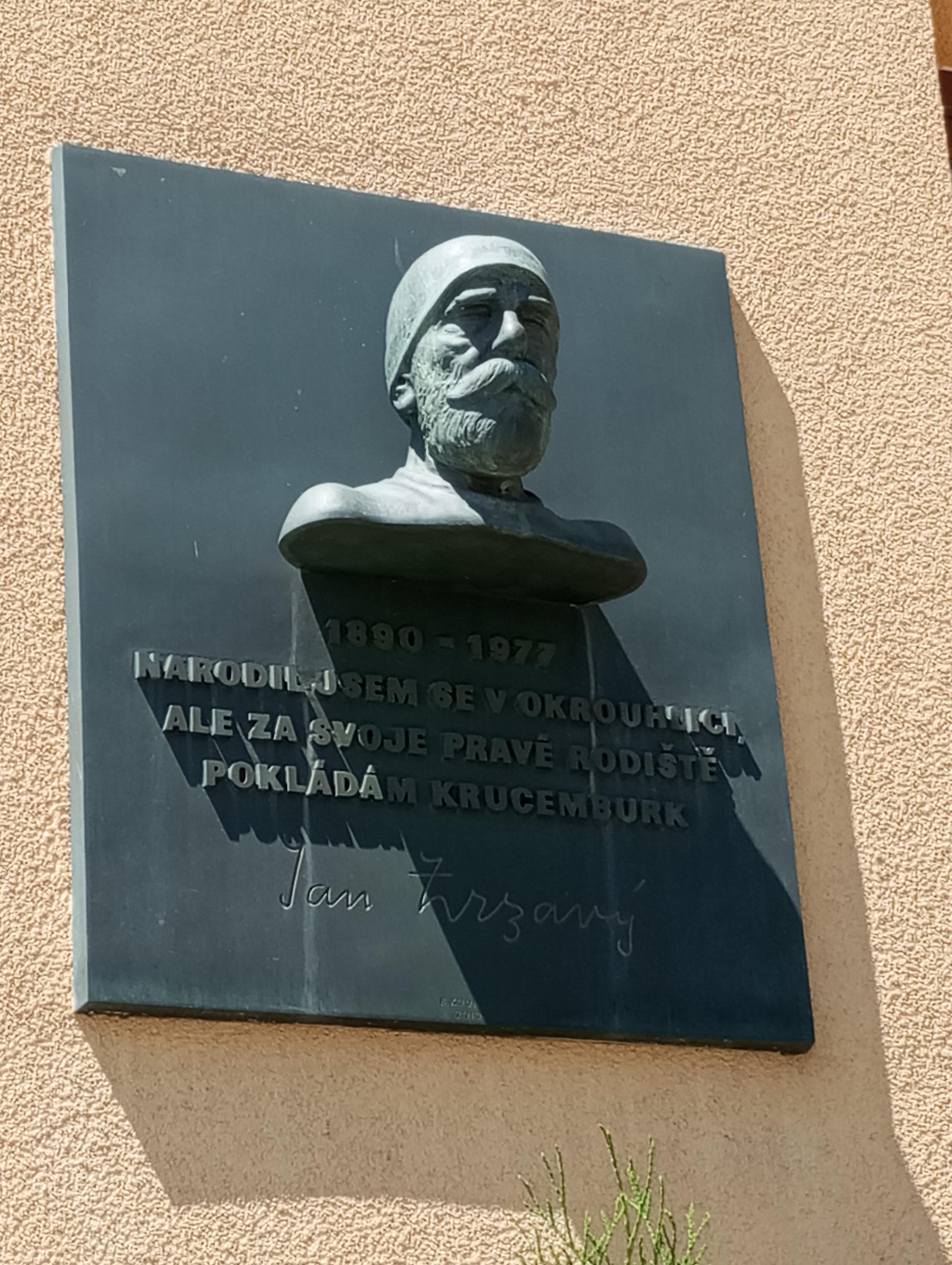 Krucemburk - úřad městyse foto 3