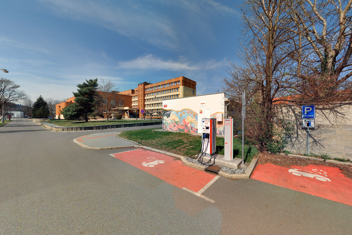 Dobíjecí stanice E.ON Drive