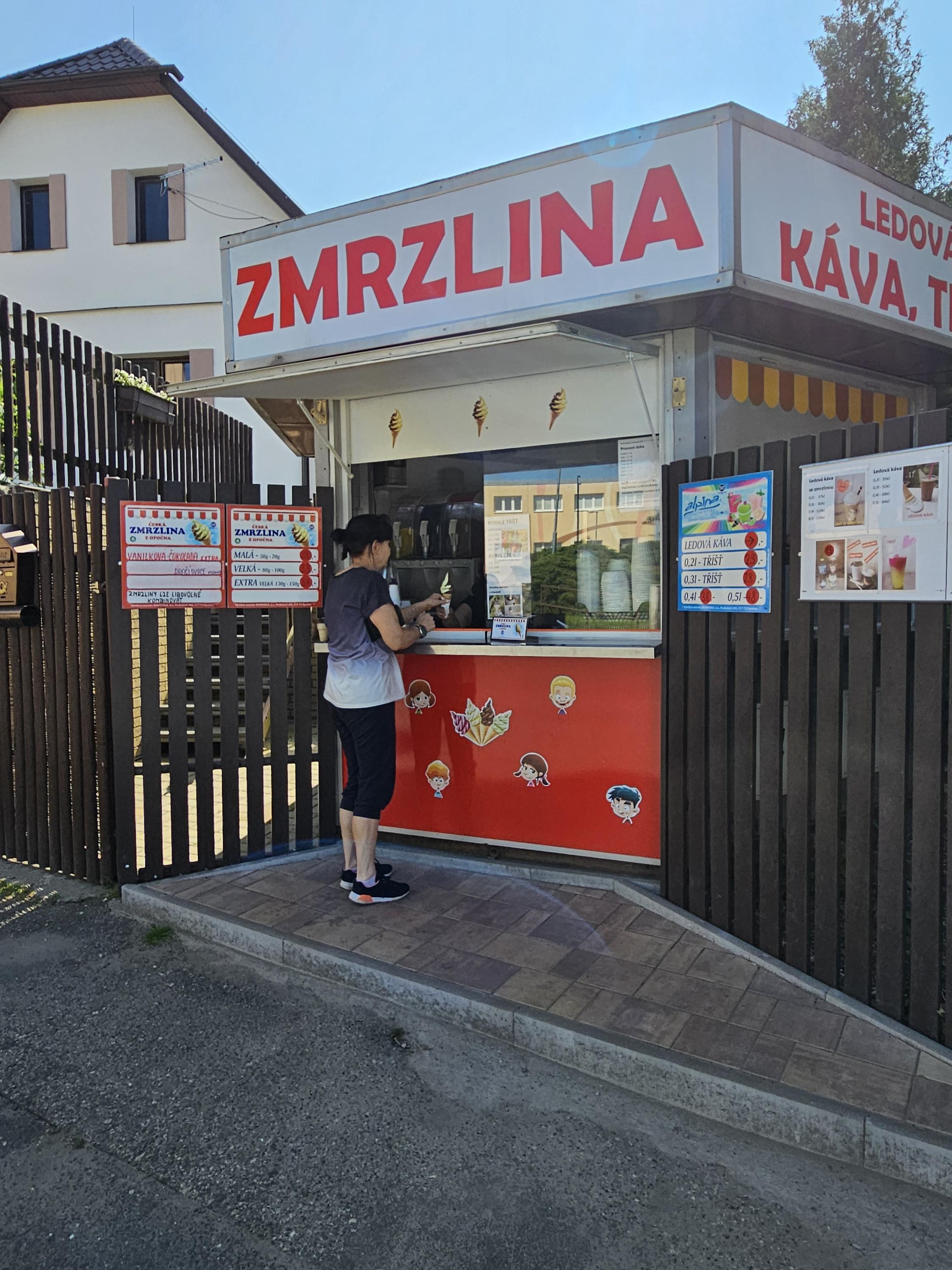 Zmrzlina Jungmannova 137 foto 2