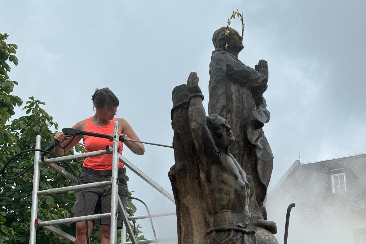 Restaurování, MgA. Kateřina Šibravová