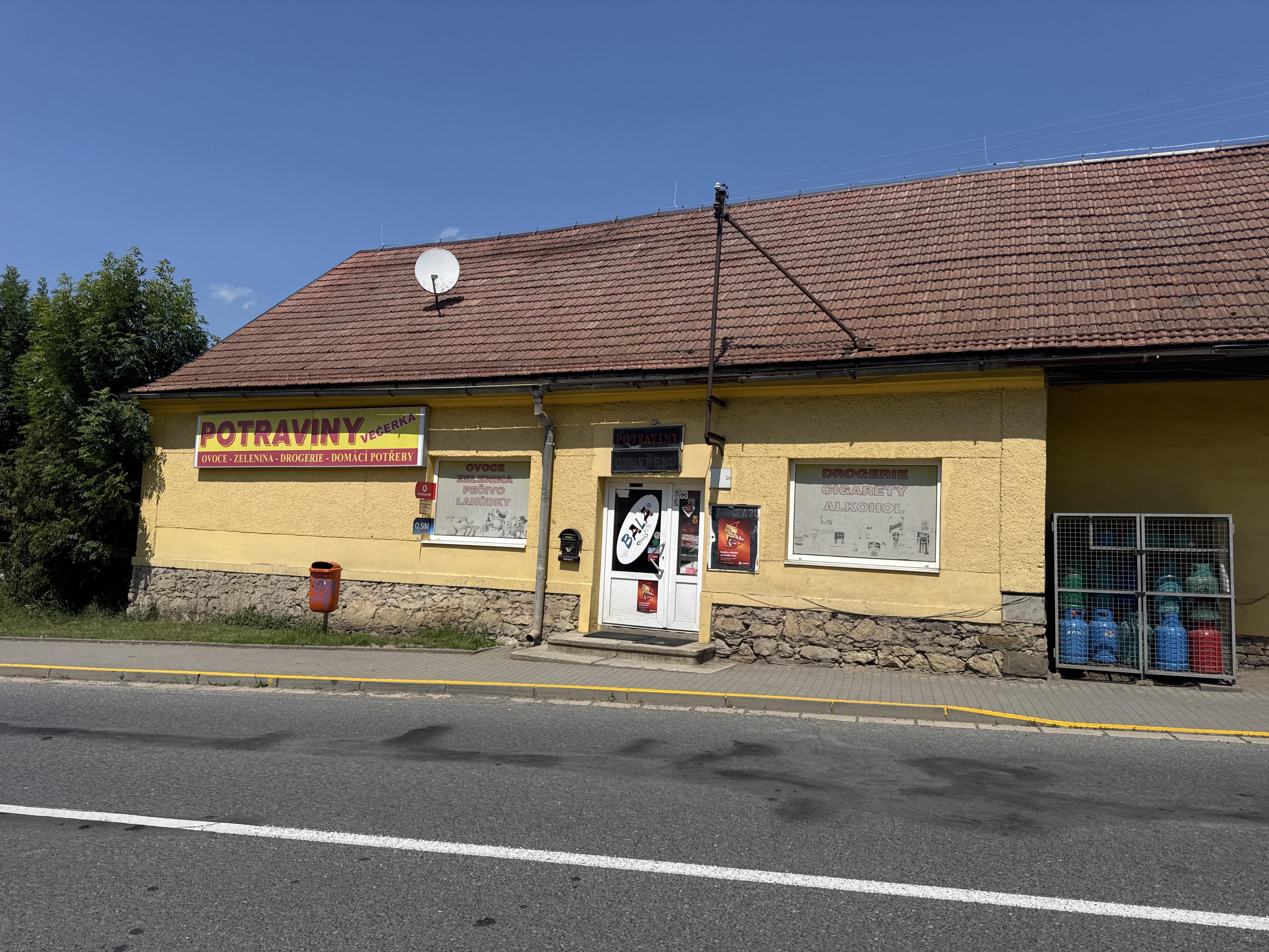 Potraviny Večerka Trnávka