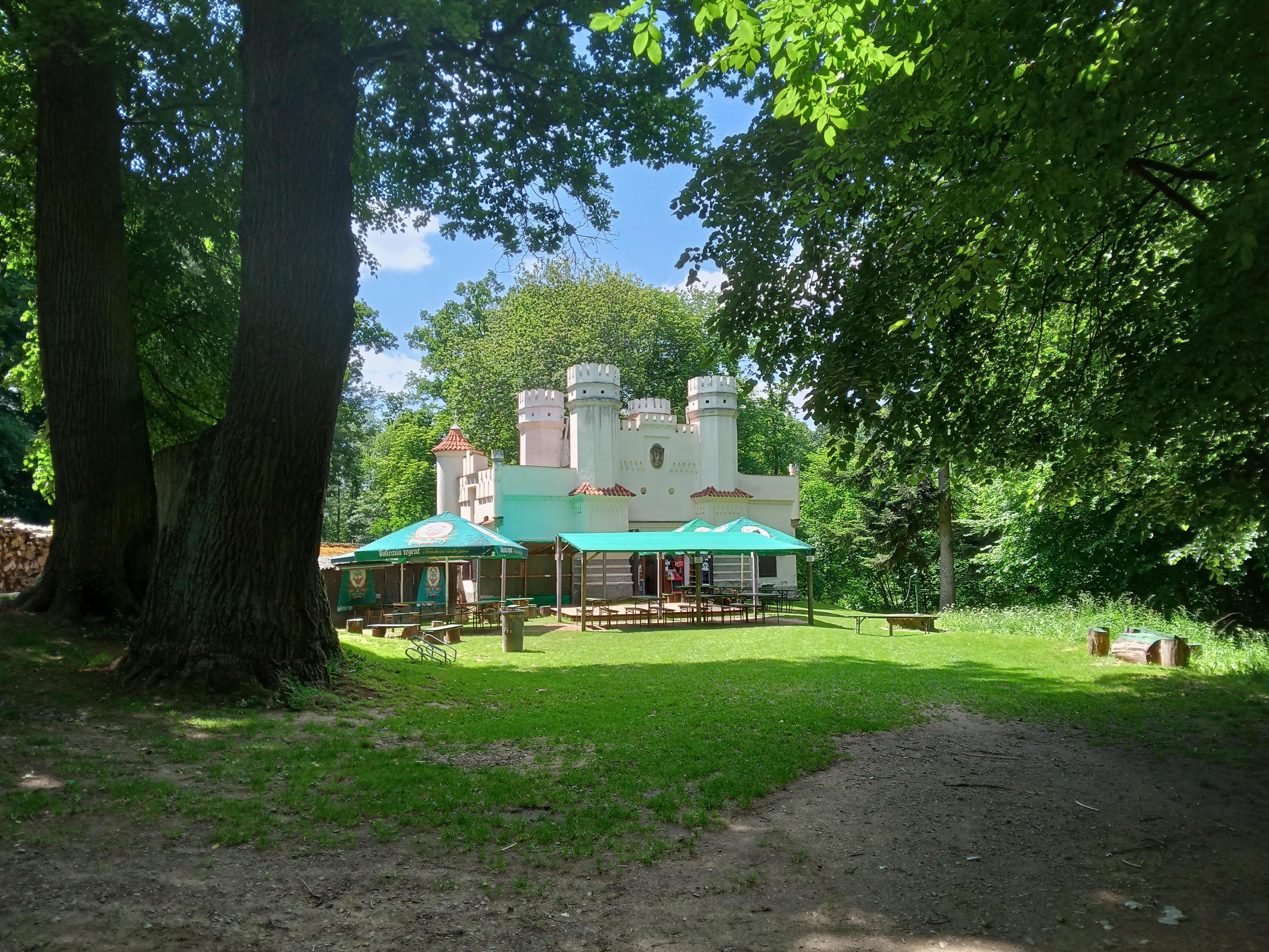 Občerstvení Znosimská brána foto 3