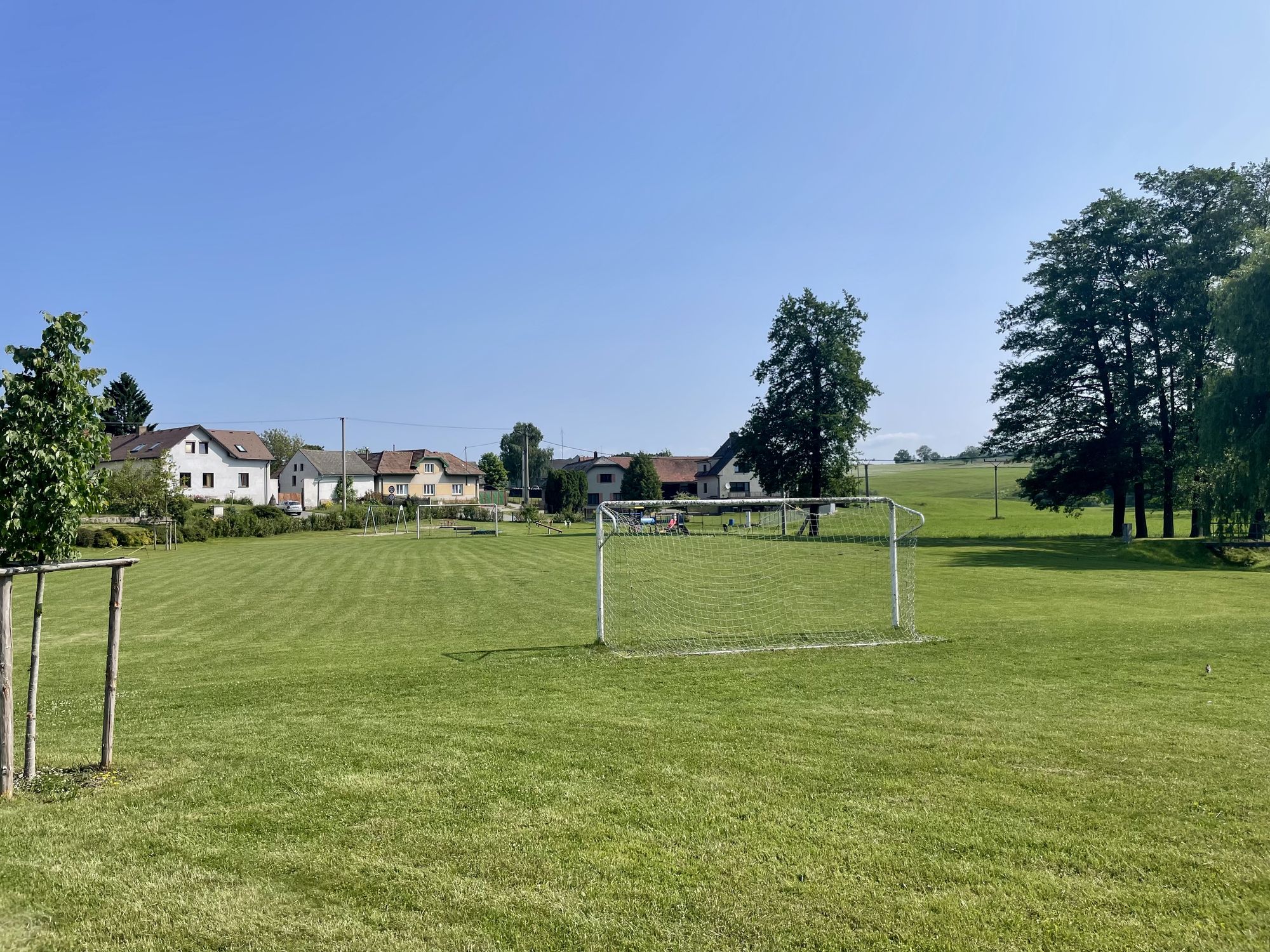 Fotbalové hřiště Okrouhlička foto 1