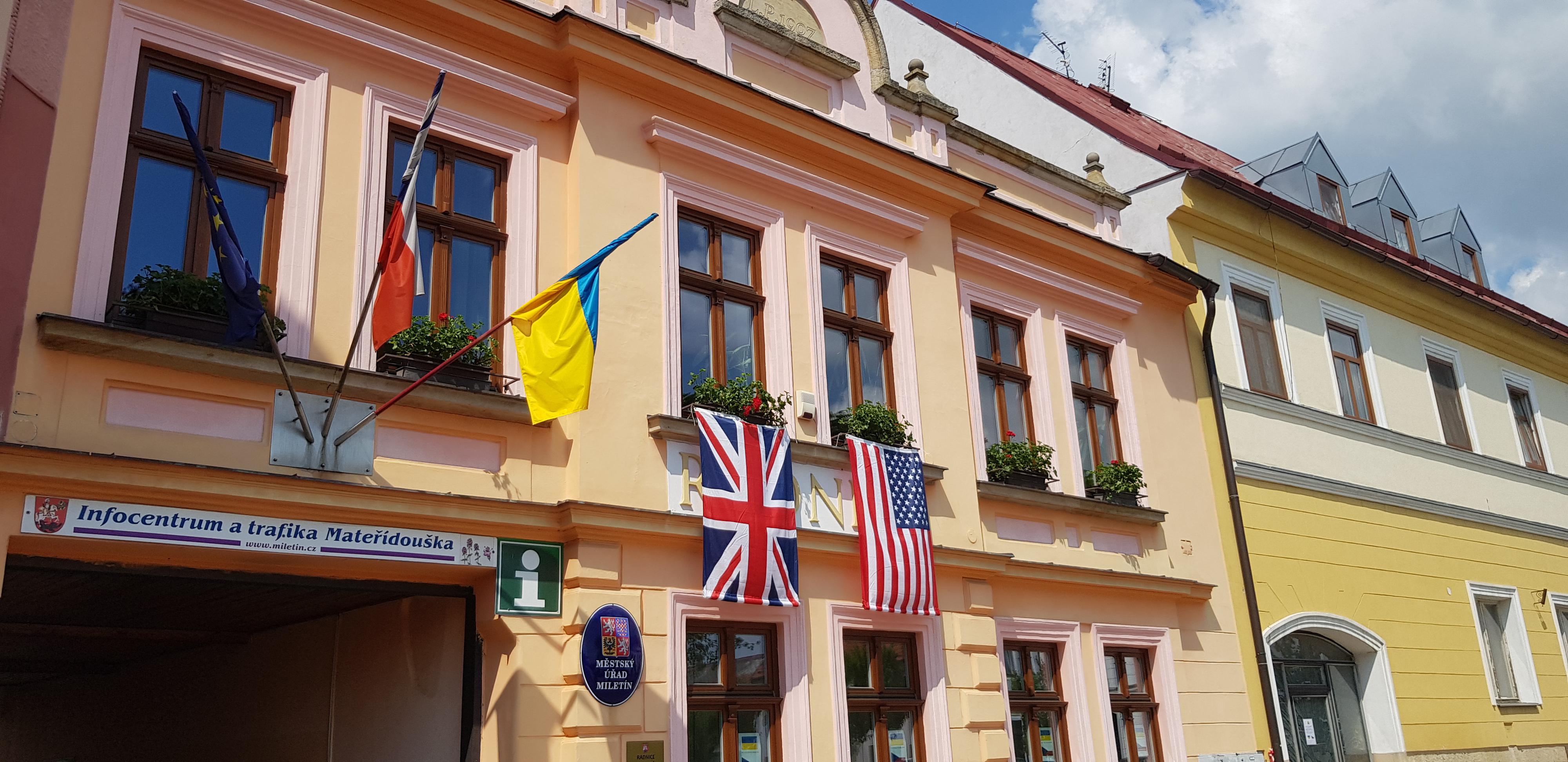 Miletín - městský úřad foto 3