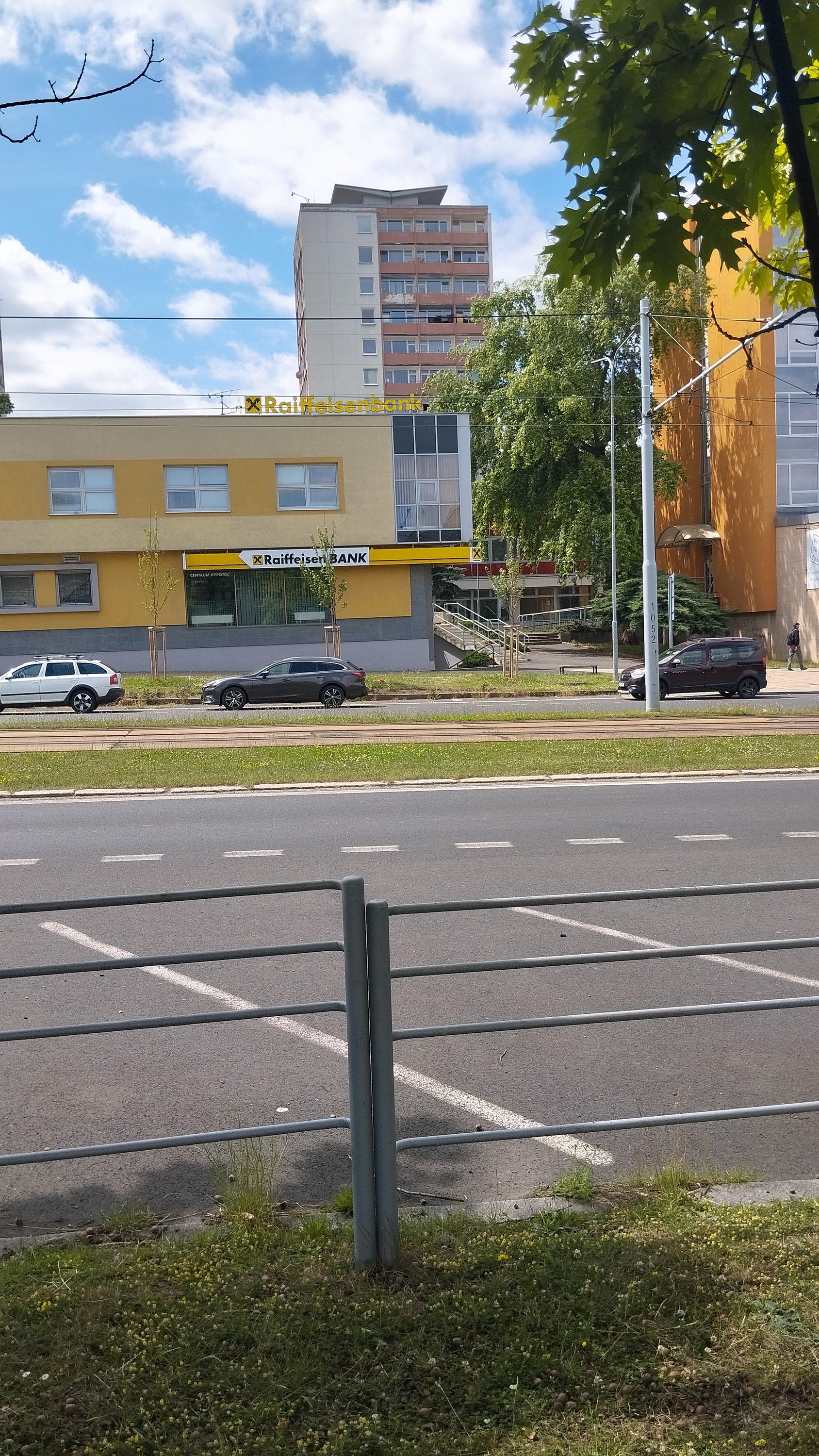 Raiffeisenbank - pobočka foto 2