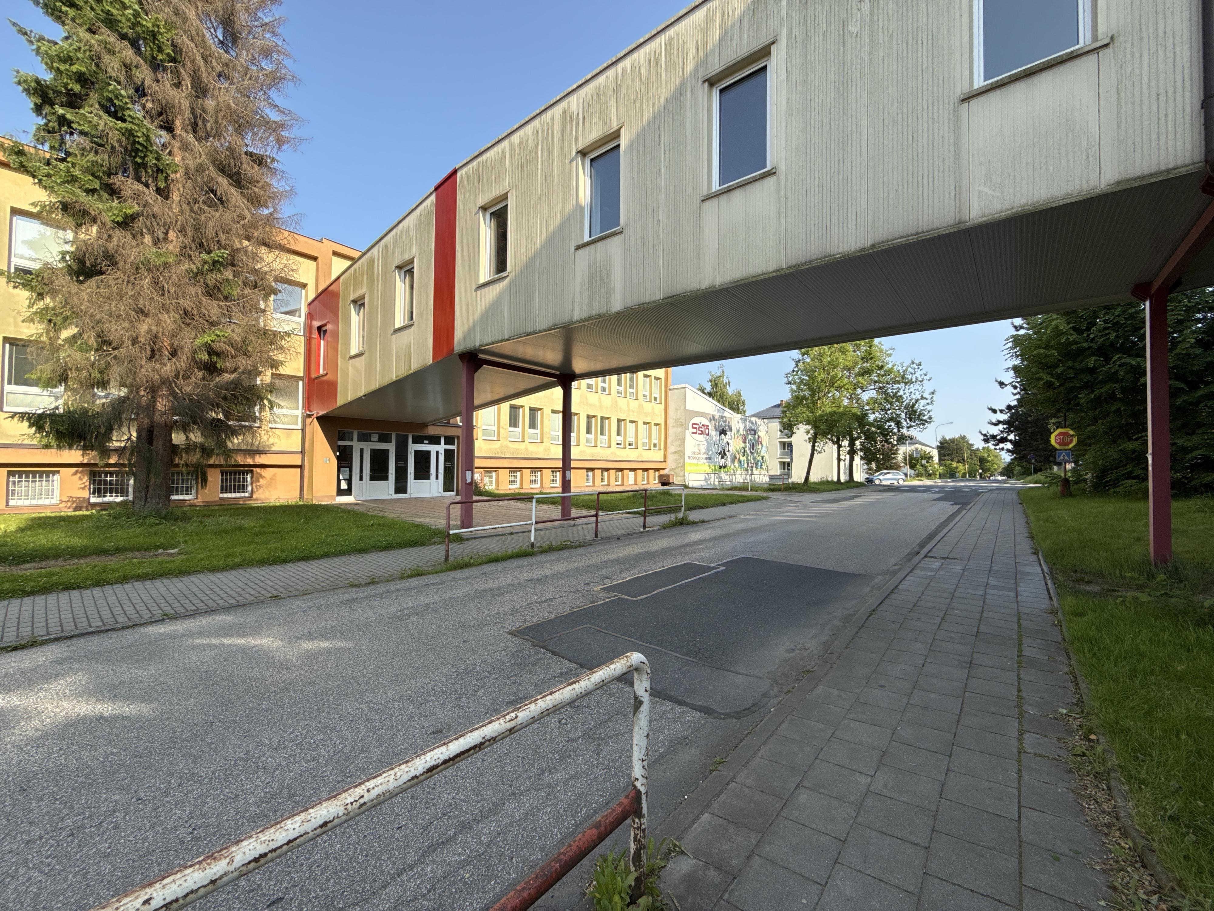 Střední škola technických oborů, Havířov - Šumbark - domov mládeže foto 2