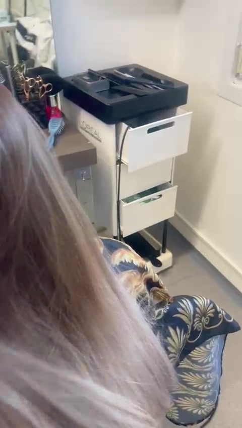 Kadeřnictví Olinka foto 2 (náhled videa)