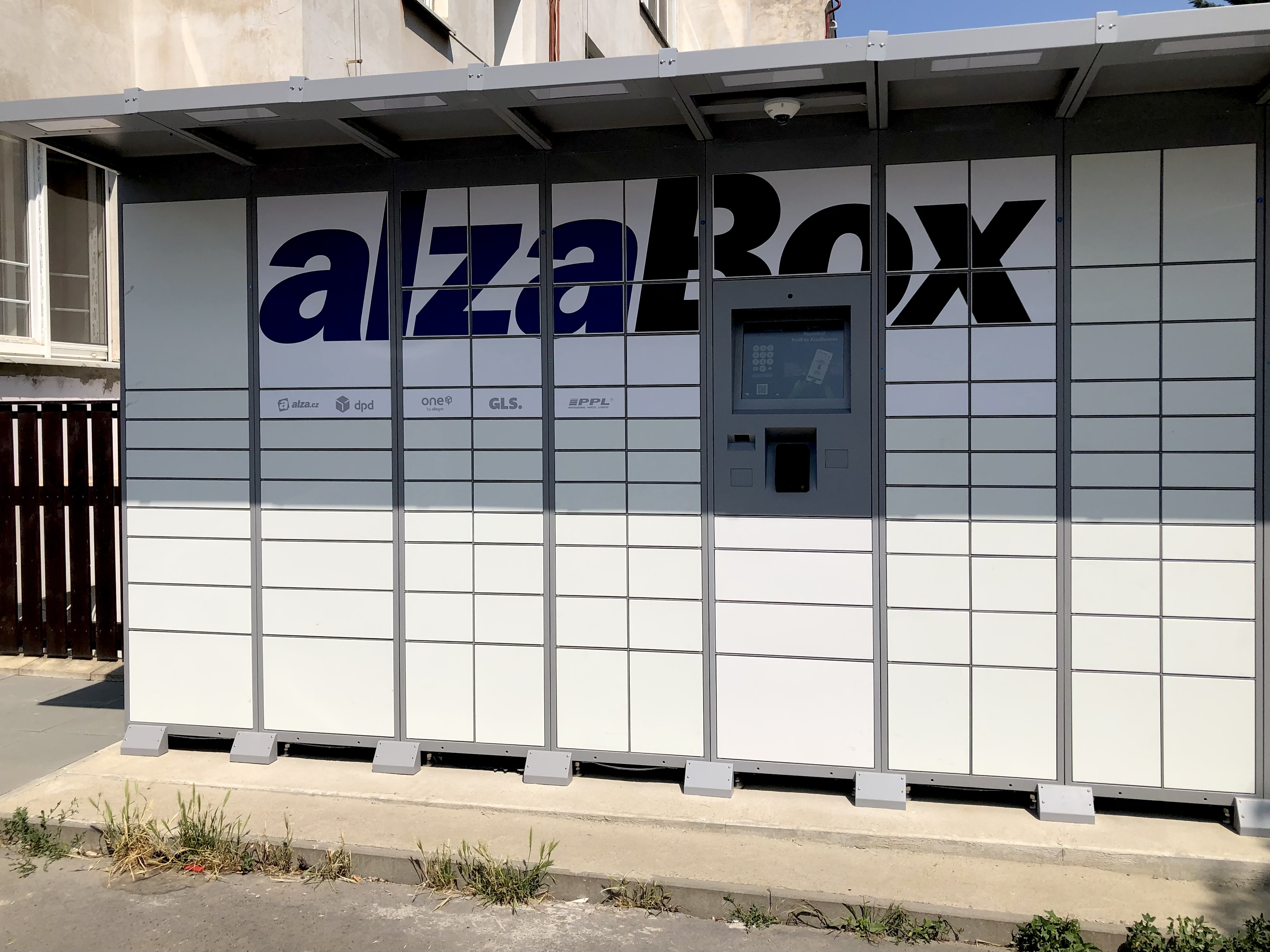 AlzaBox foto 3