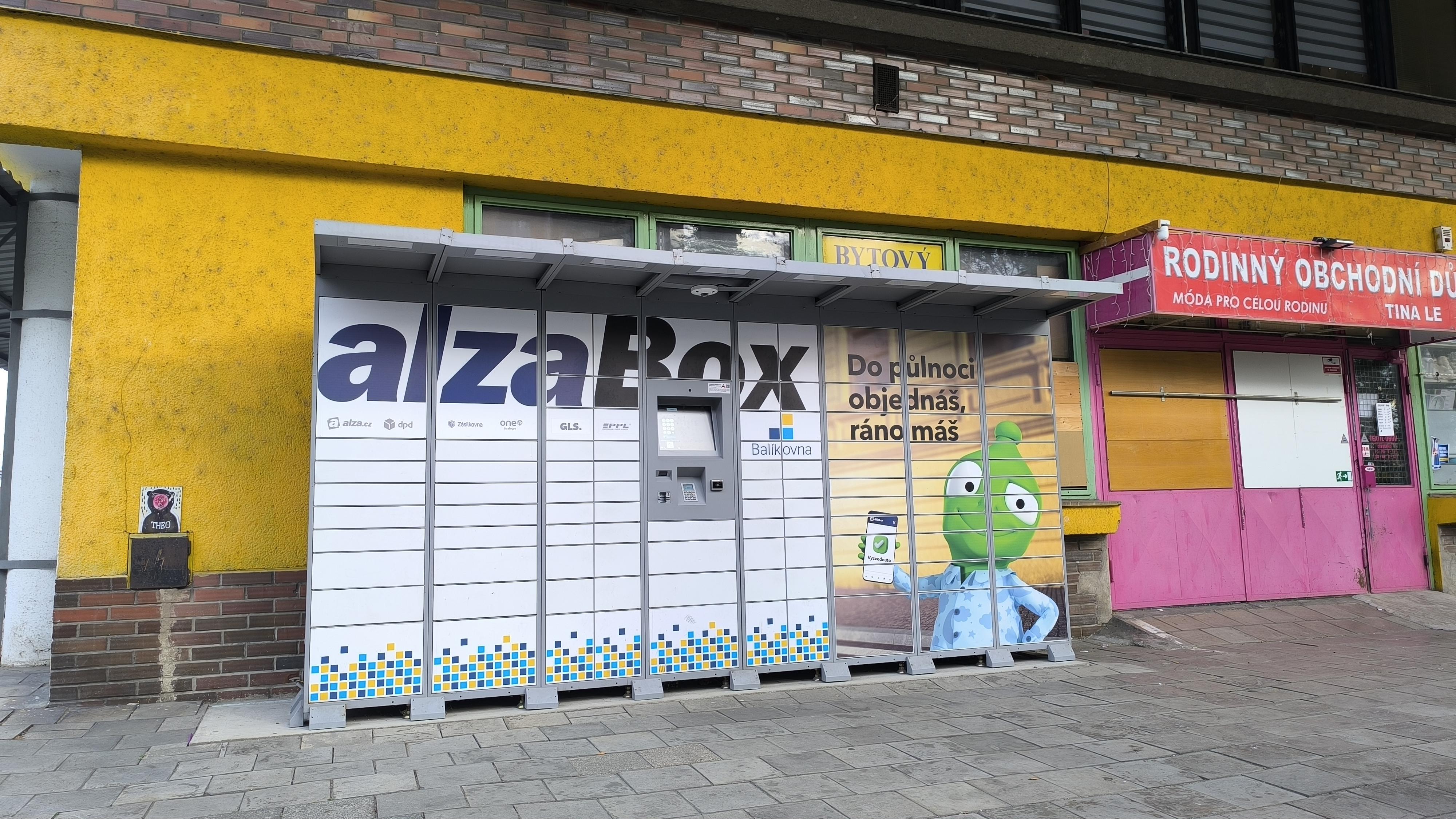 AlzaBox