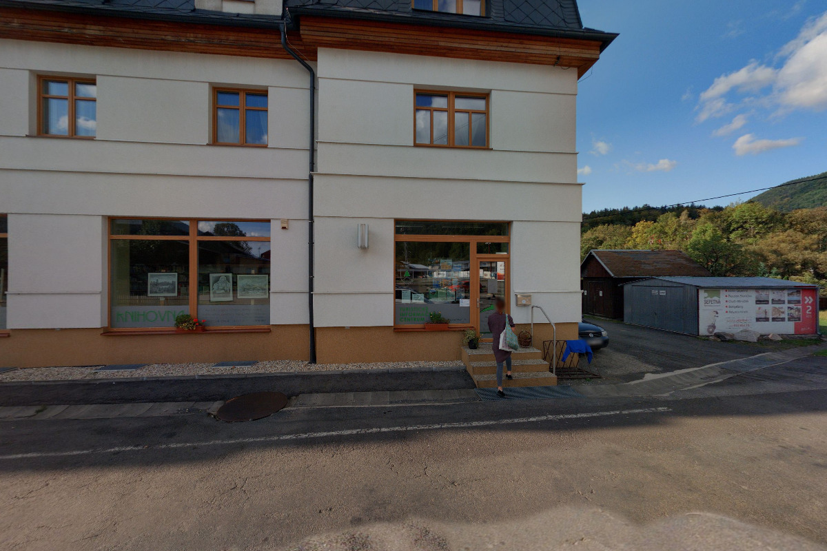 Místní knihovna Ostravice foto 2