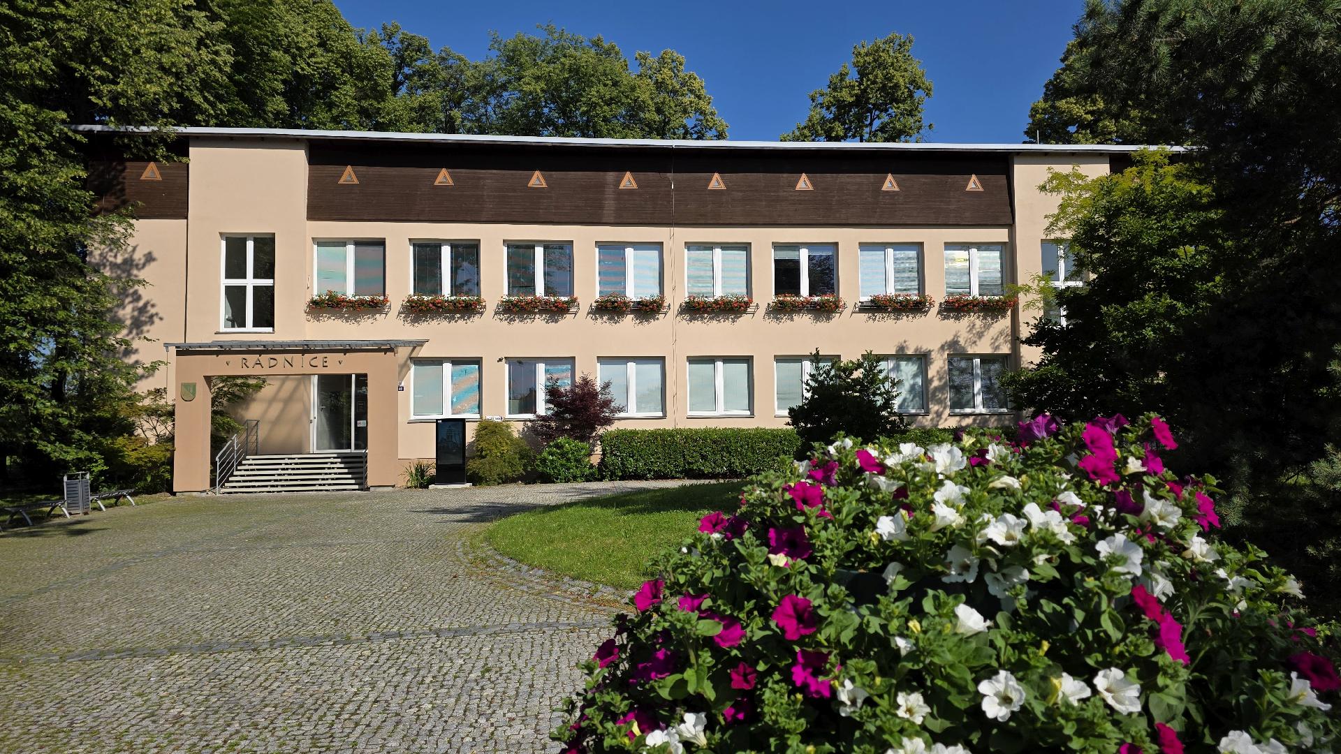 Úřad městského obvodu Ostrava - Svinov foto 2