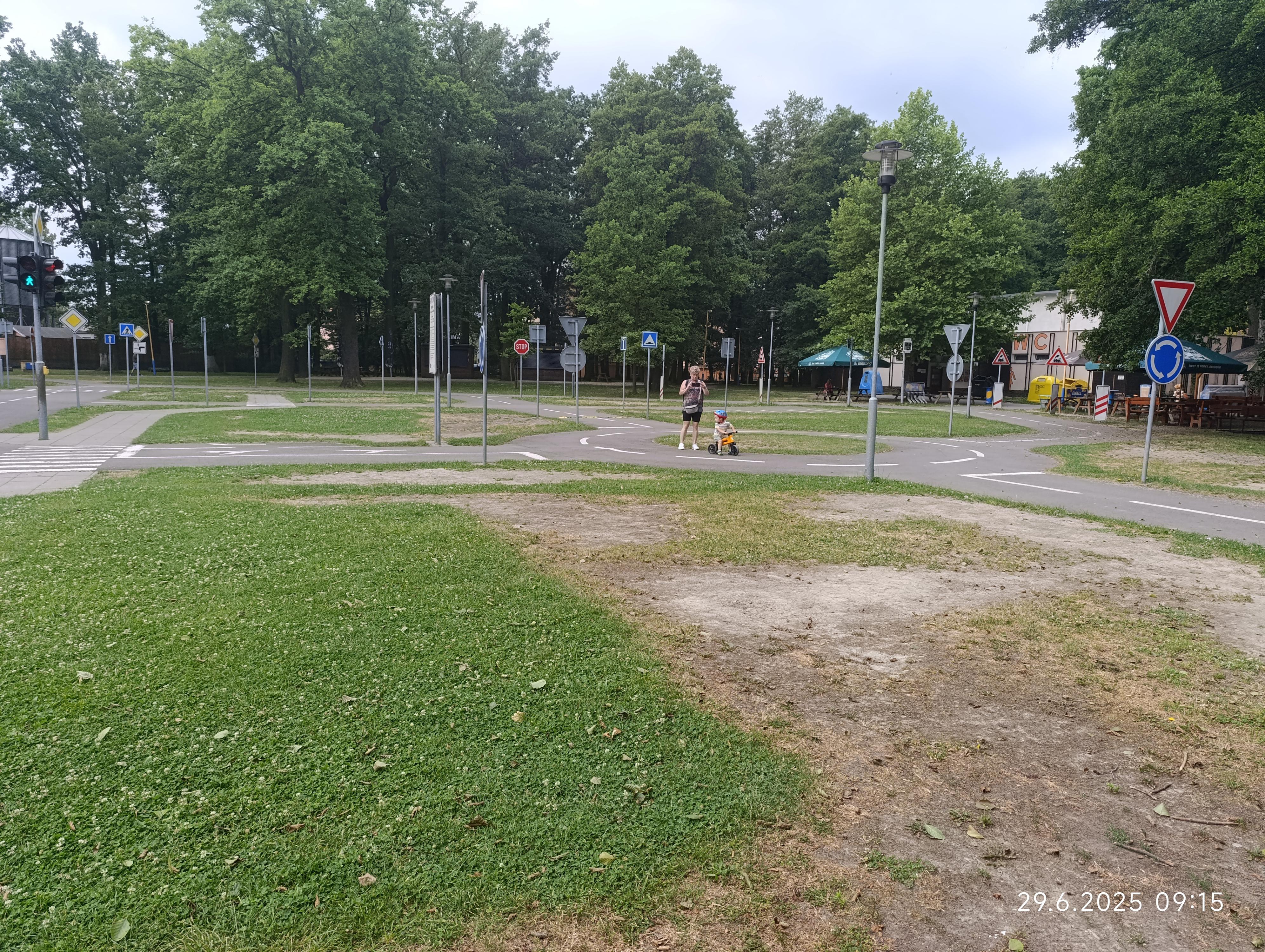Dětské dopravní hřiště foto 4