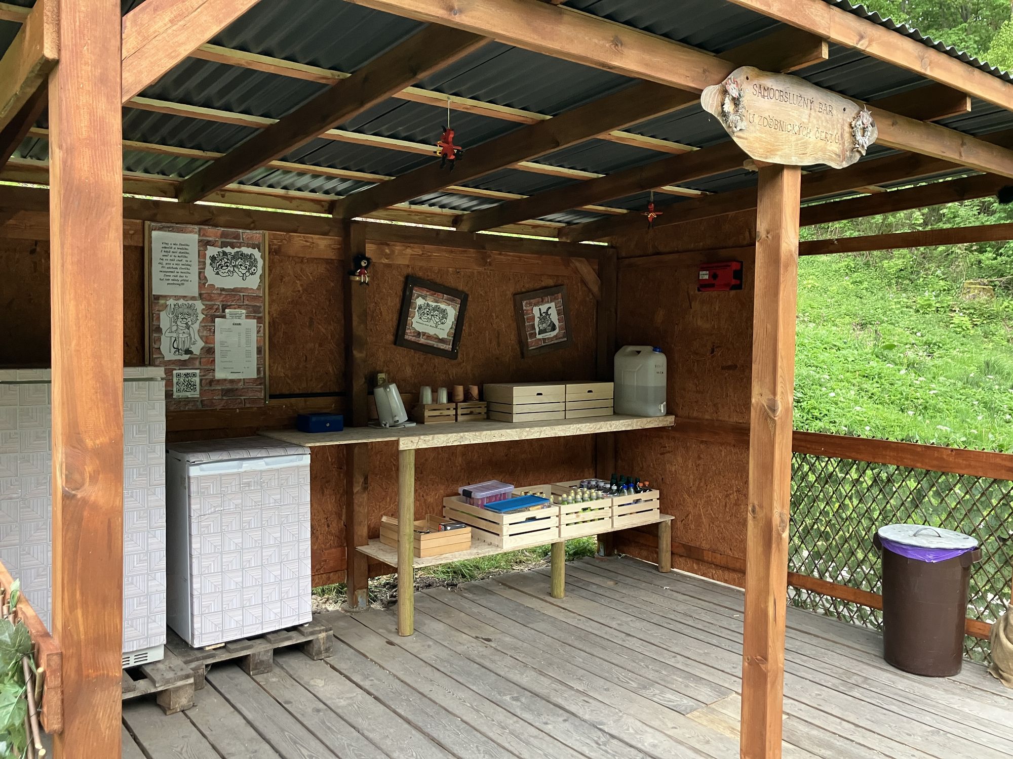 Samoobslužný Bar U Zdobnických Čertů foto 3