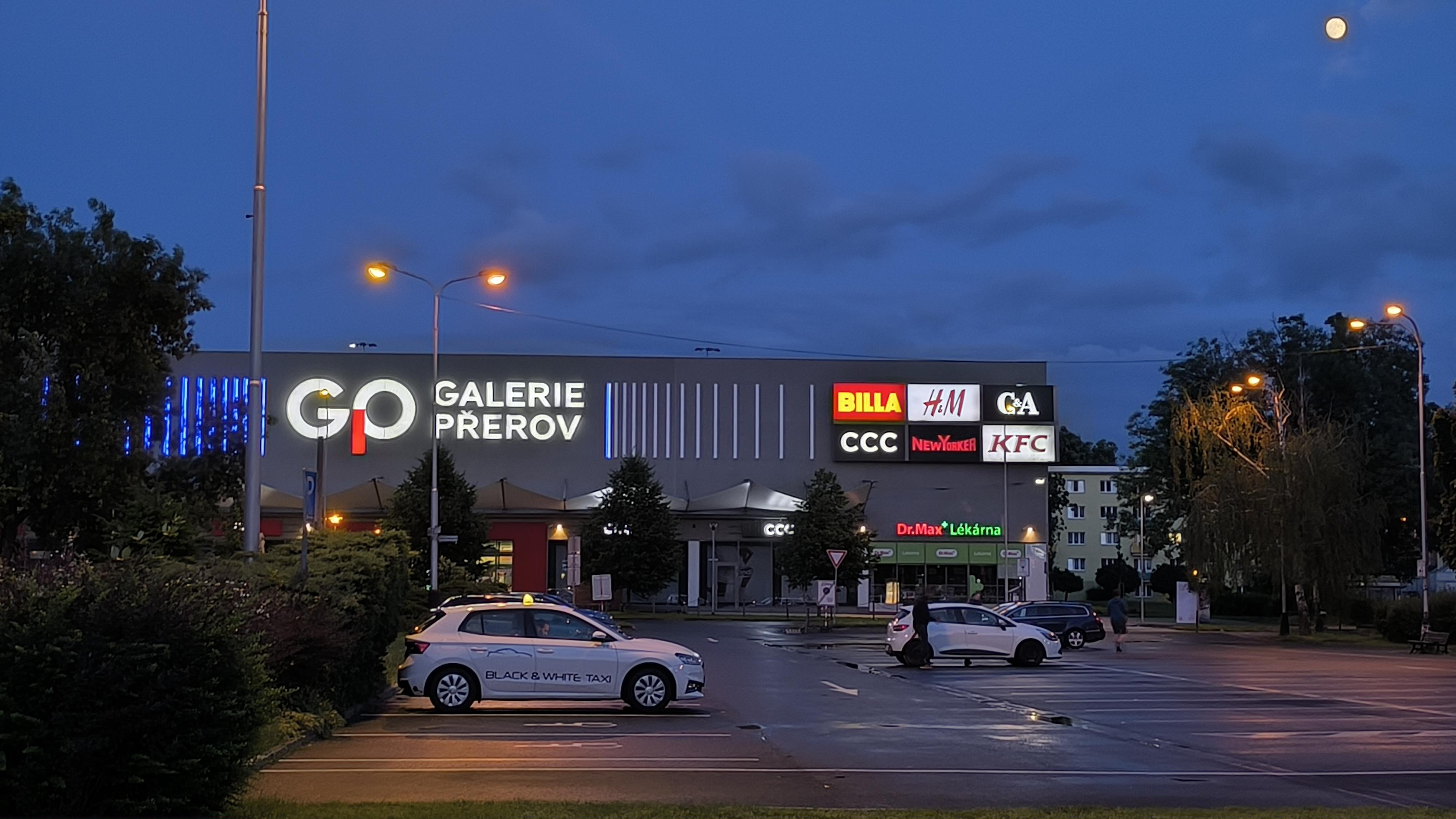 Obchodní centrum GALERIE Přerov foto 3