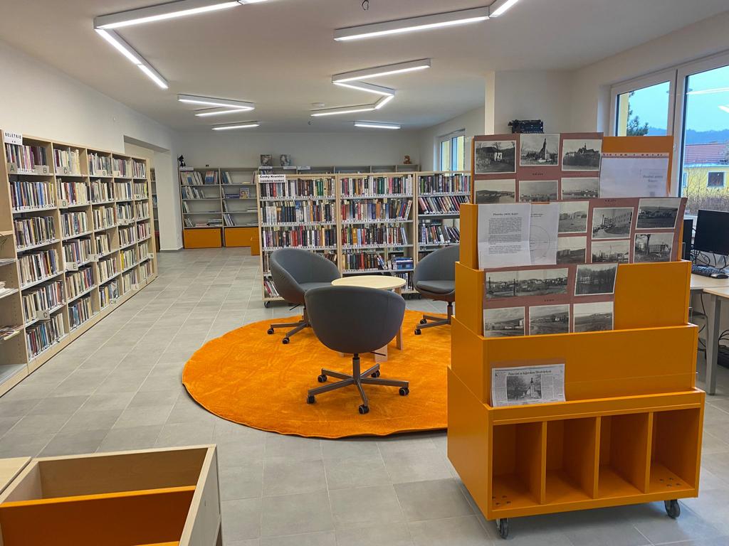 Obecní knihovna Kájov foto 3