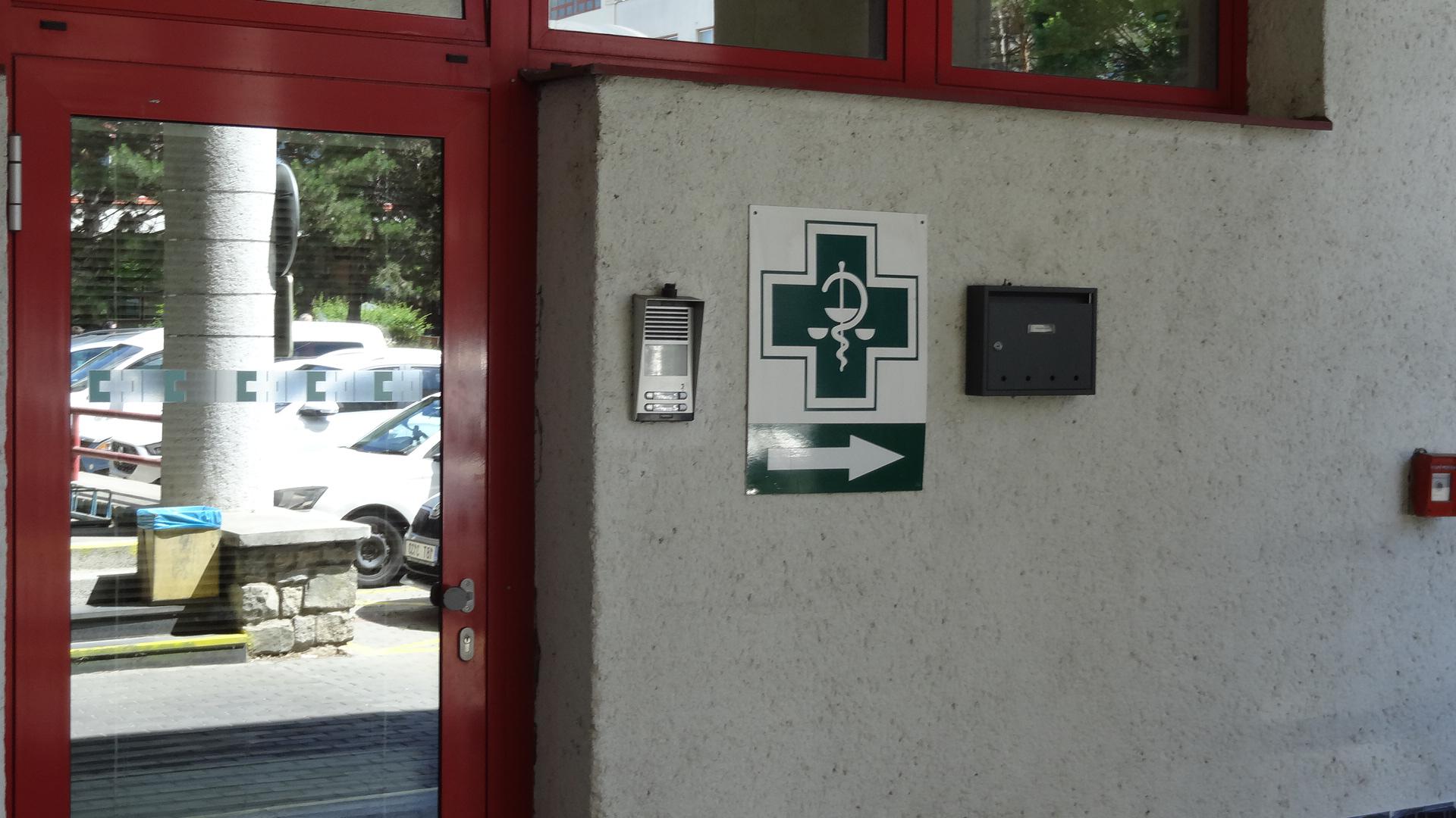 Lékárna u vrátnice - Fakultní nemocnice Brno foto 3