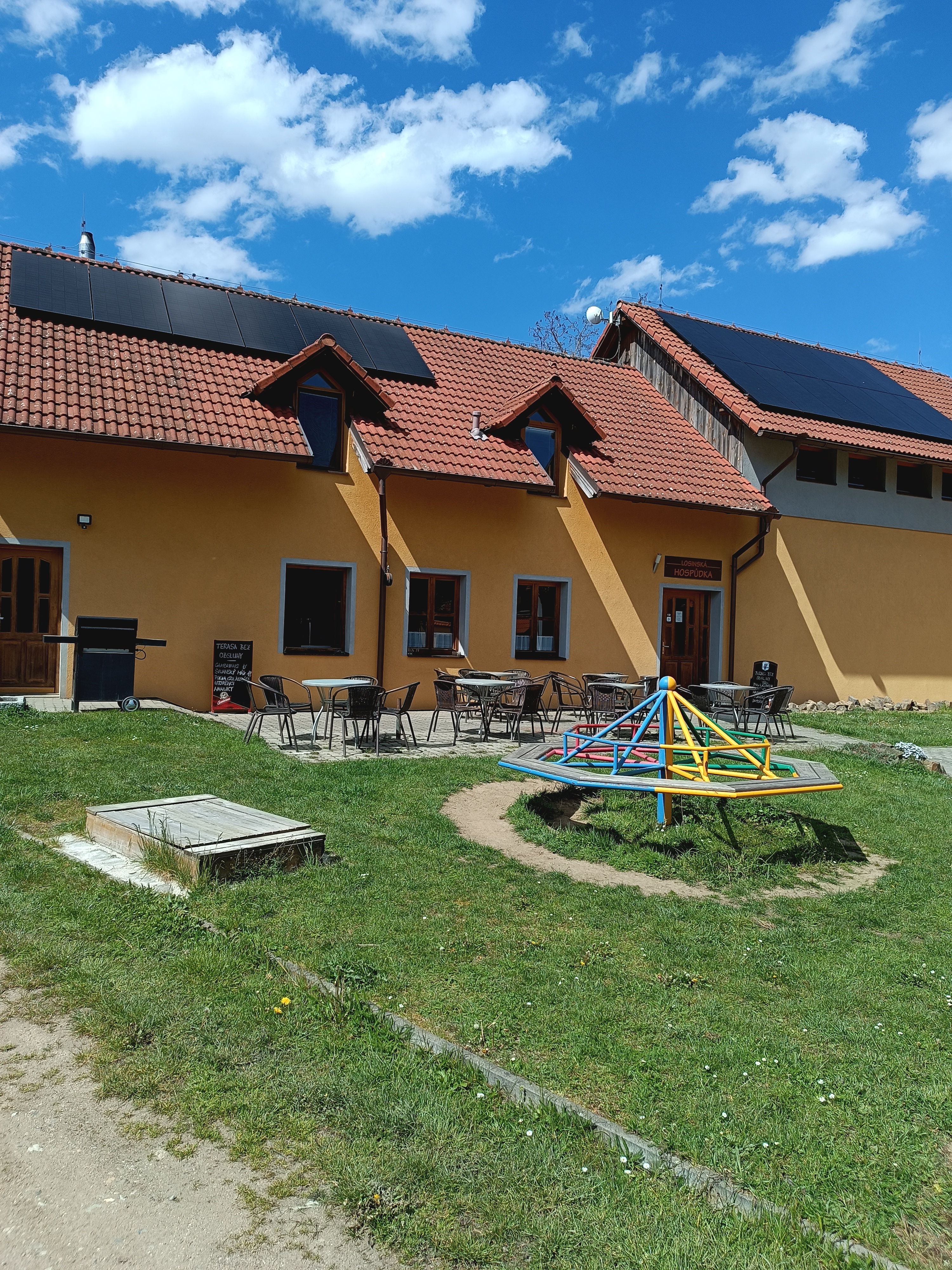 Ubytování v apartmánech v klidném prostředí