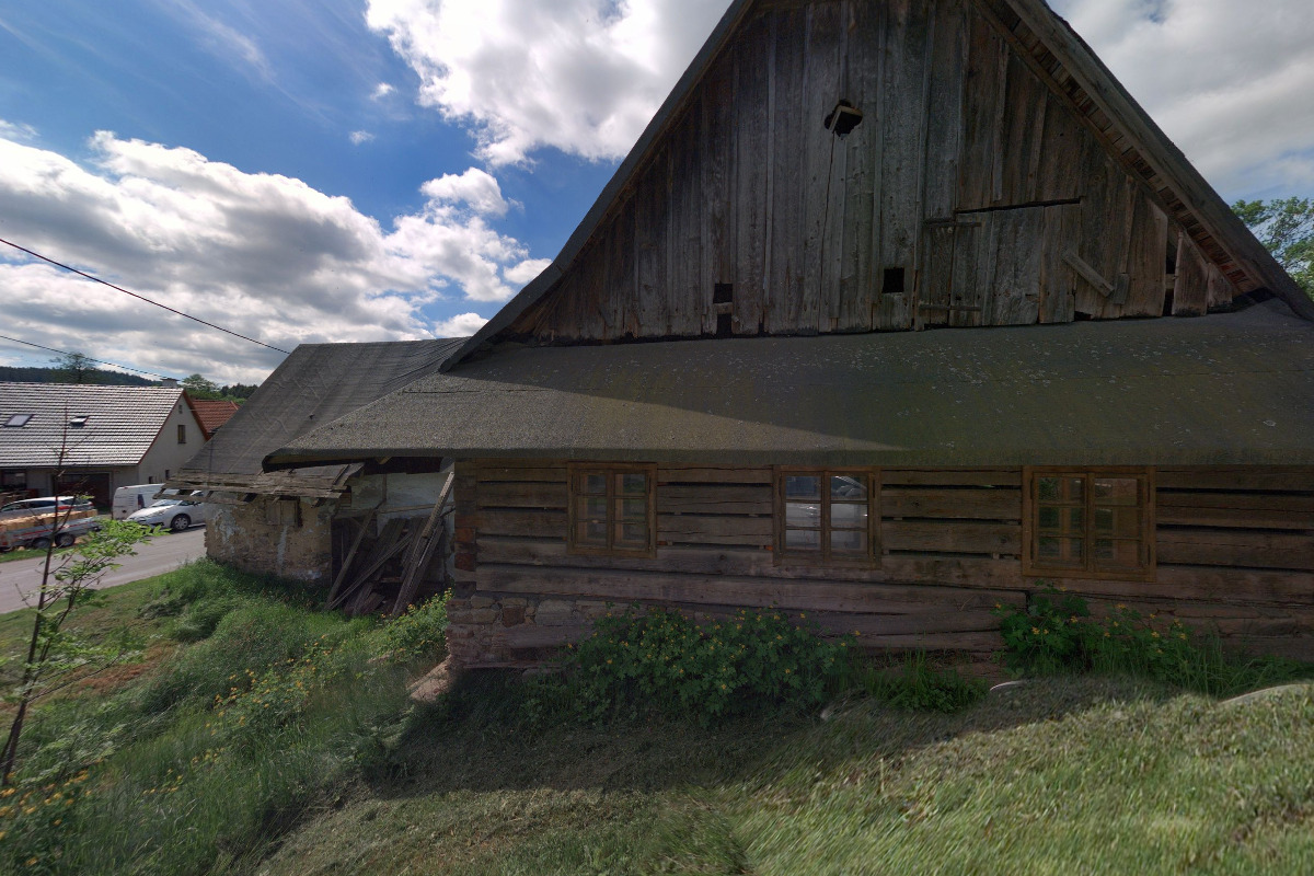 Sedlacek Technologies, s.r.o.