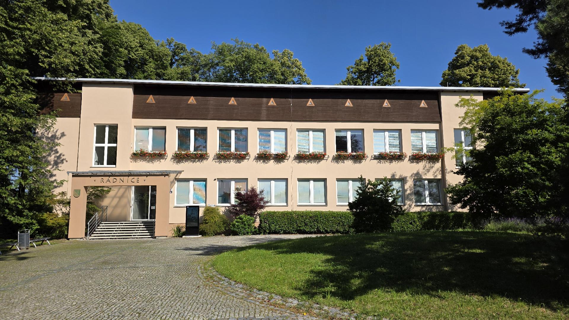 Úřad městského obvodu Ostrava - Svinov foto 3