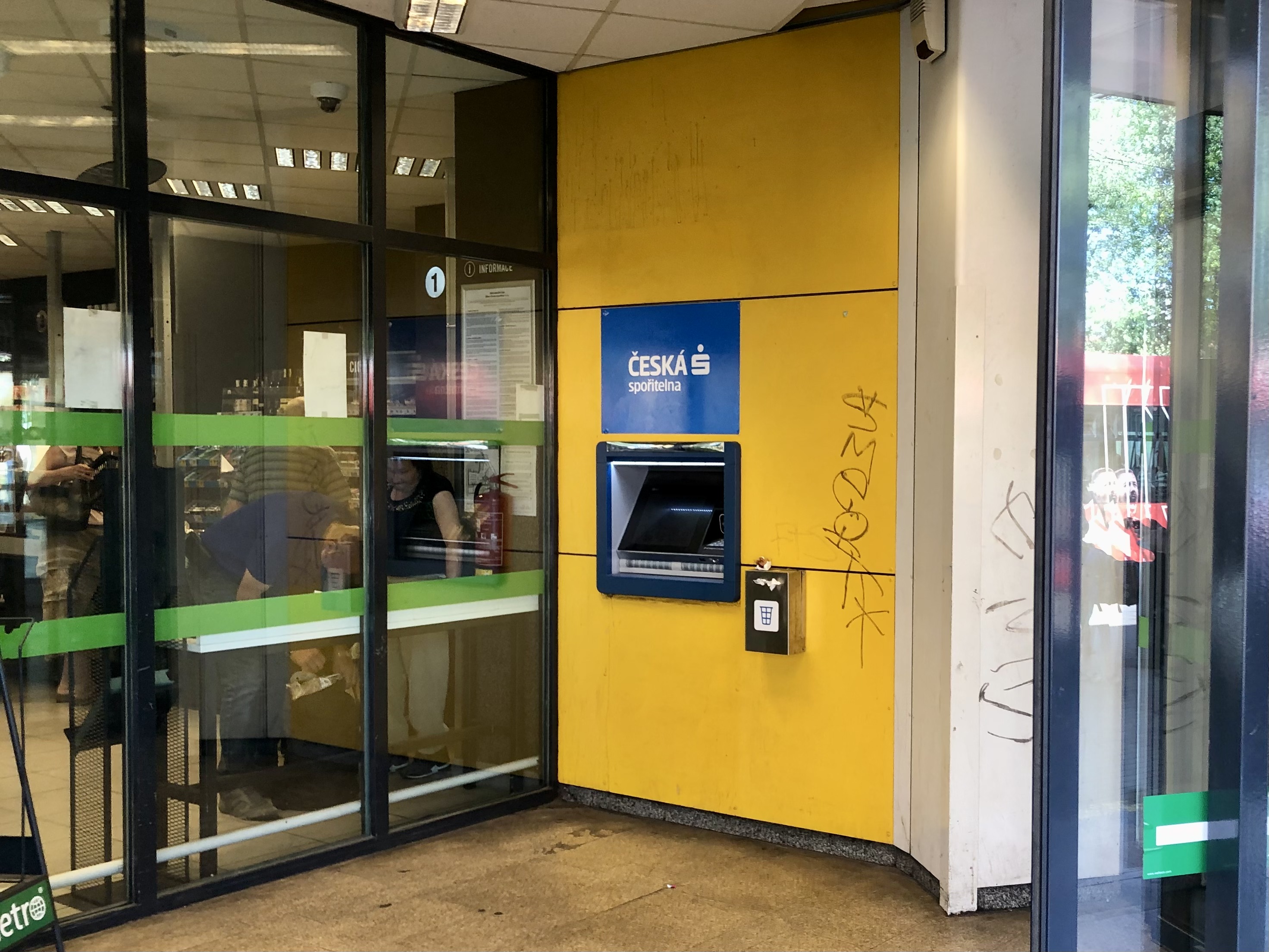 Bankomat České spořitelny foto 6