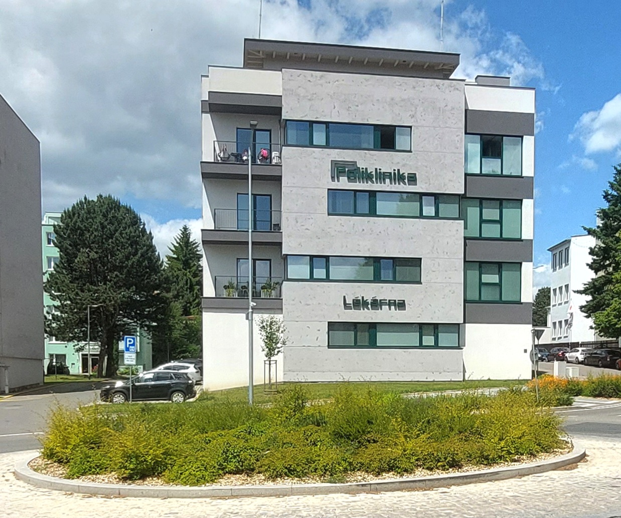 LÉKÁRNA U SALVÁTORA foto 4