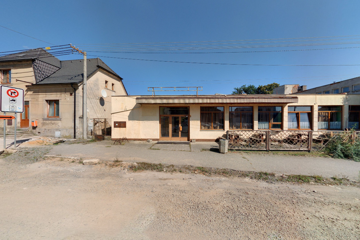 Hostinec u kostela Ledce