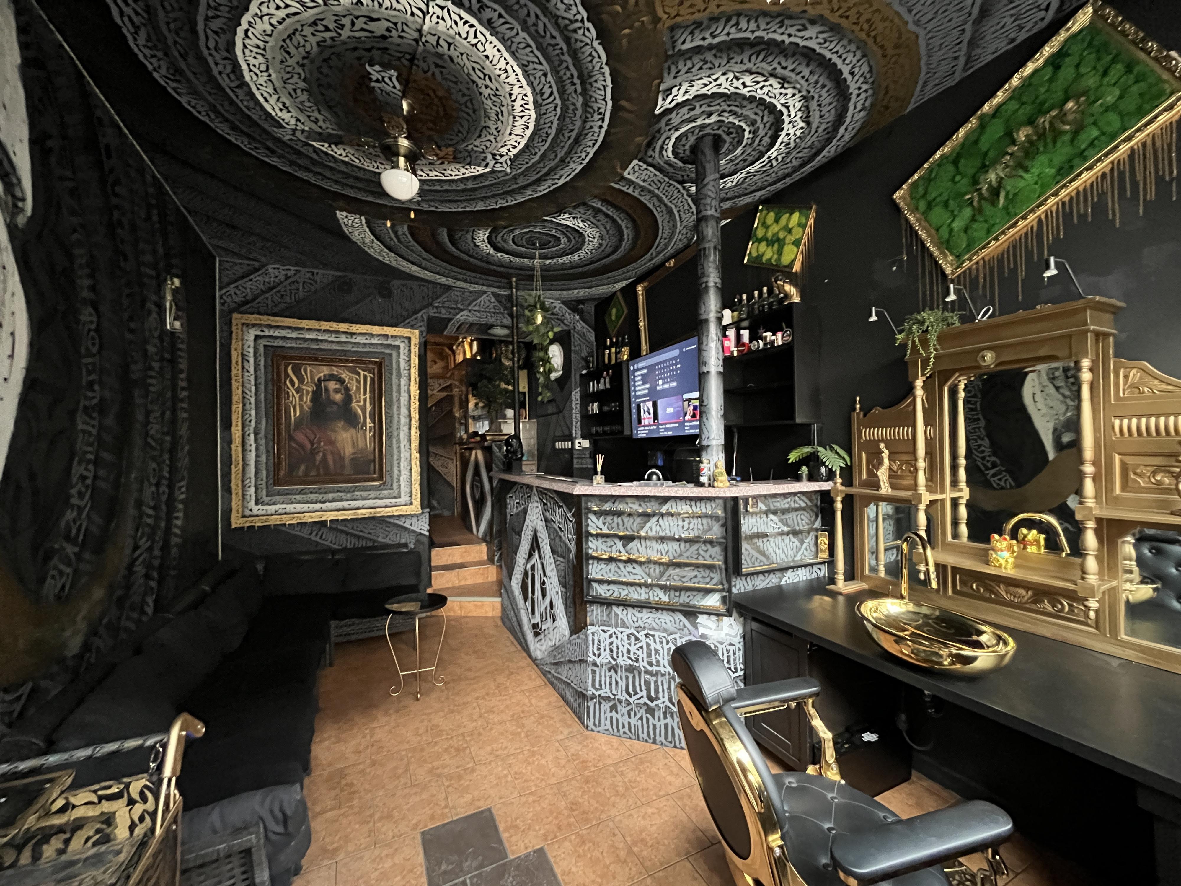 TheDarkHoodSpot foto 5