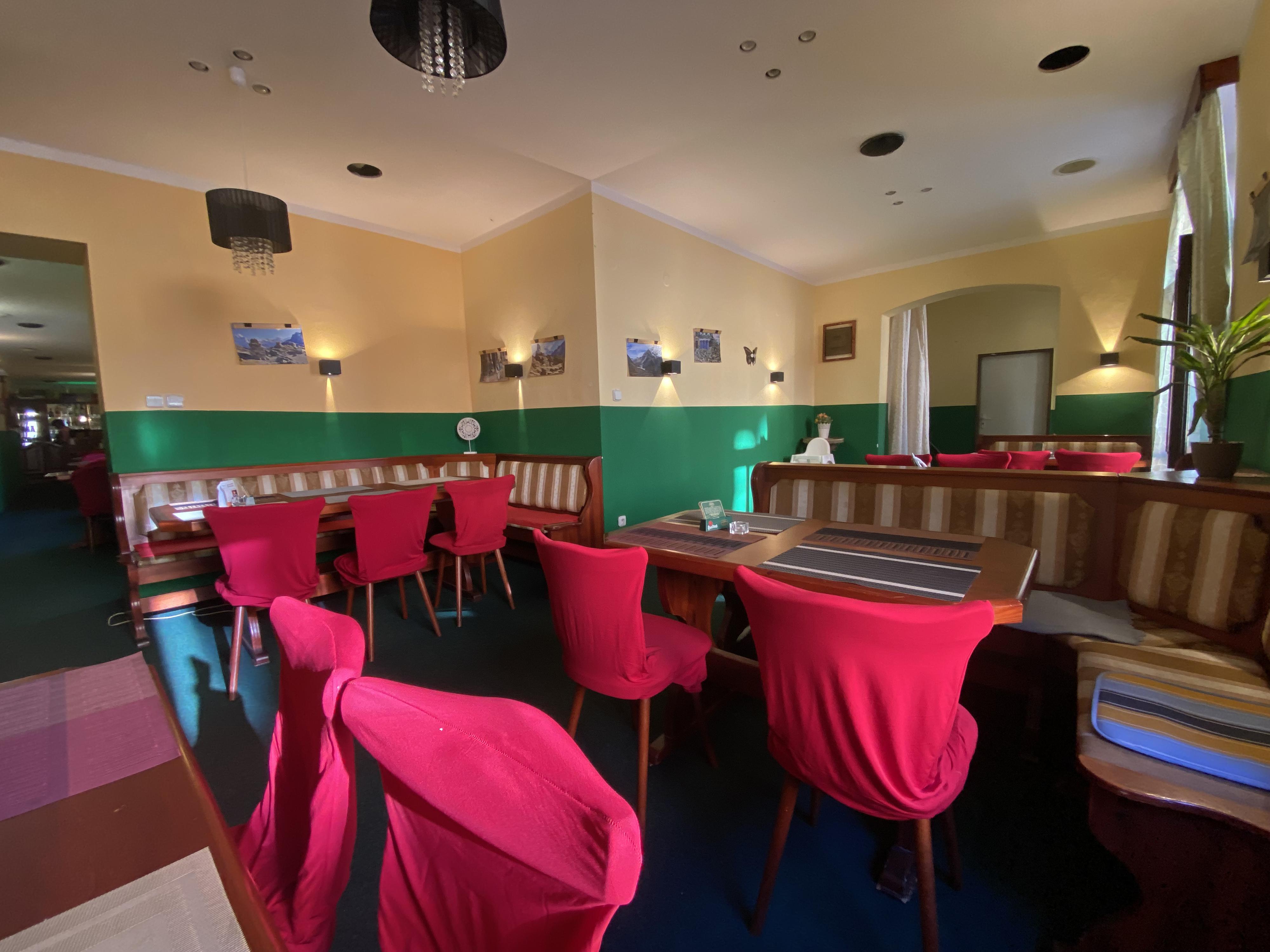 Munal - Nepálská a Indická Restaurace