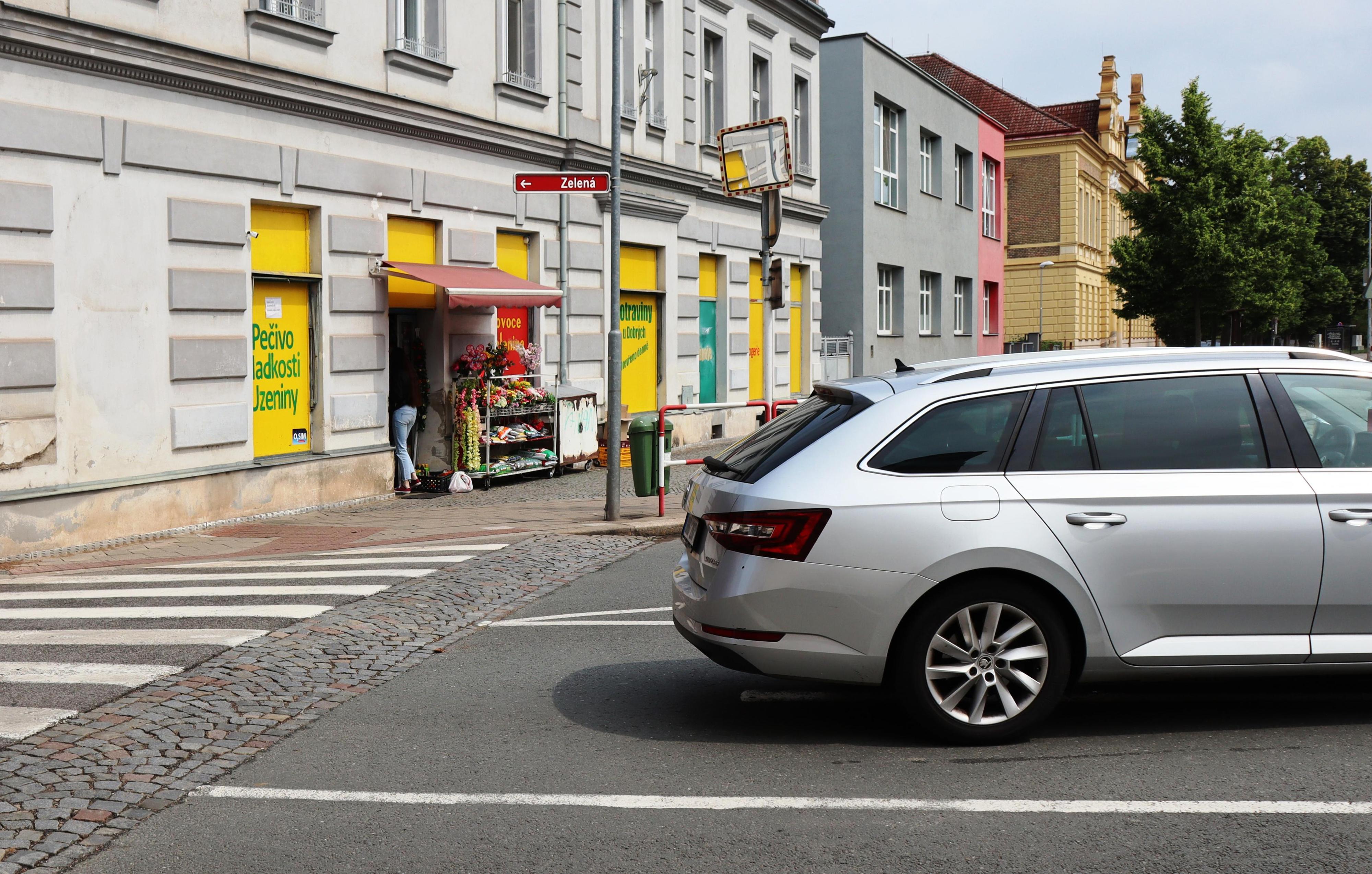 Večerka Zelená 185/2 foto 2