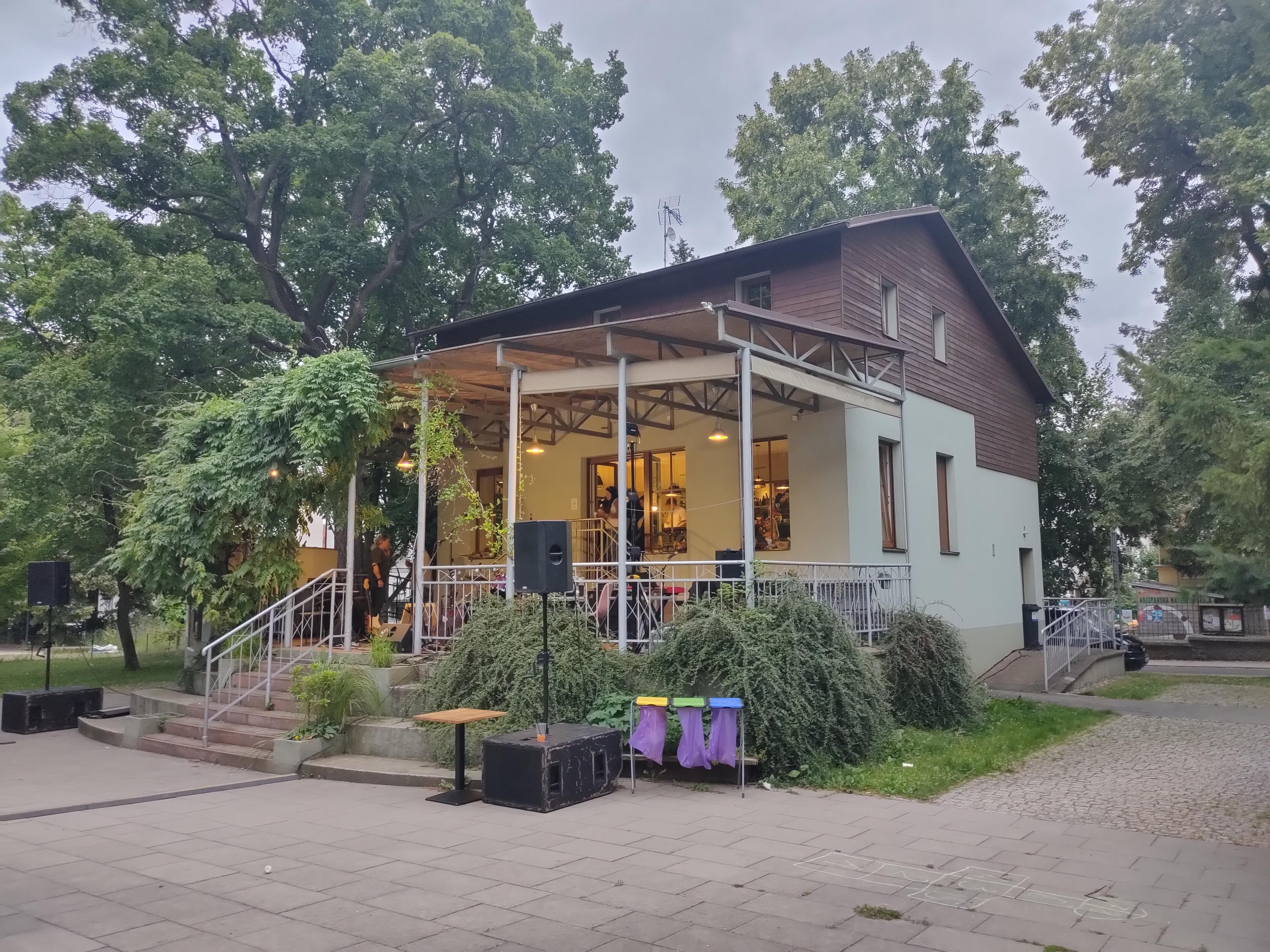CAFÉ in the PARK foto 3