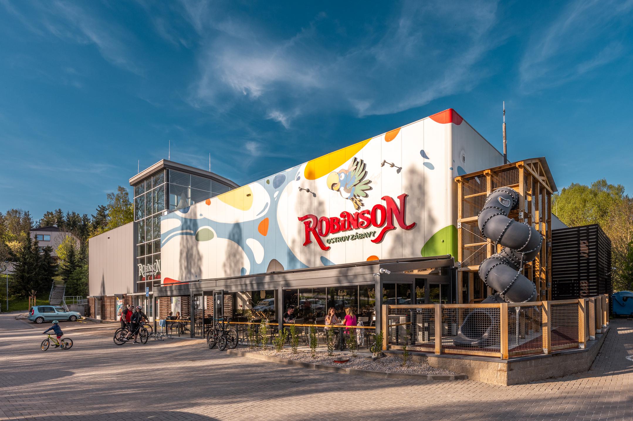 ROBINSON OSTROV ZÁBAVY