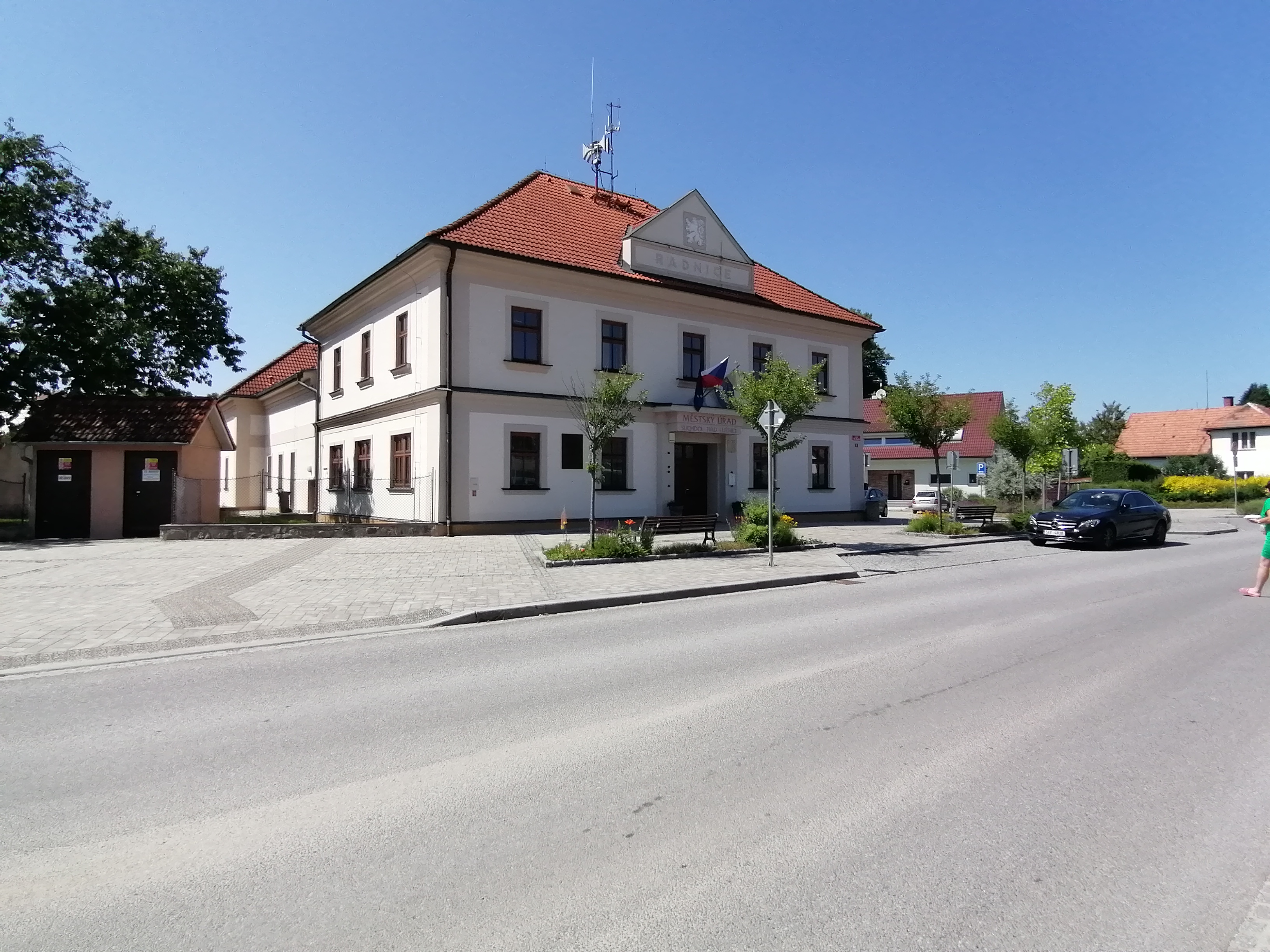 Suchdol nad Lužnicí - městský úřad foto 2