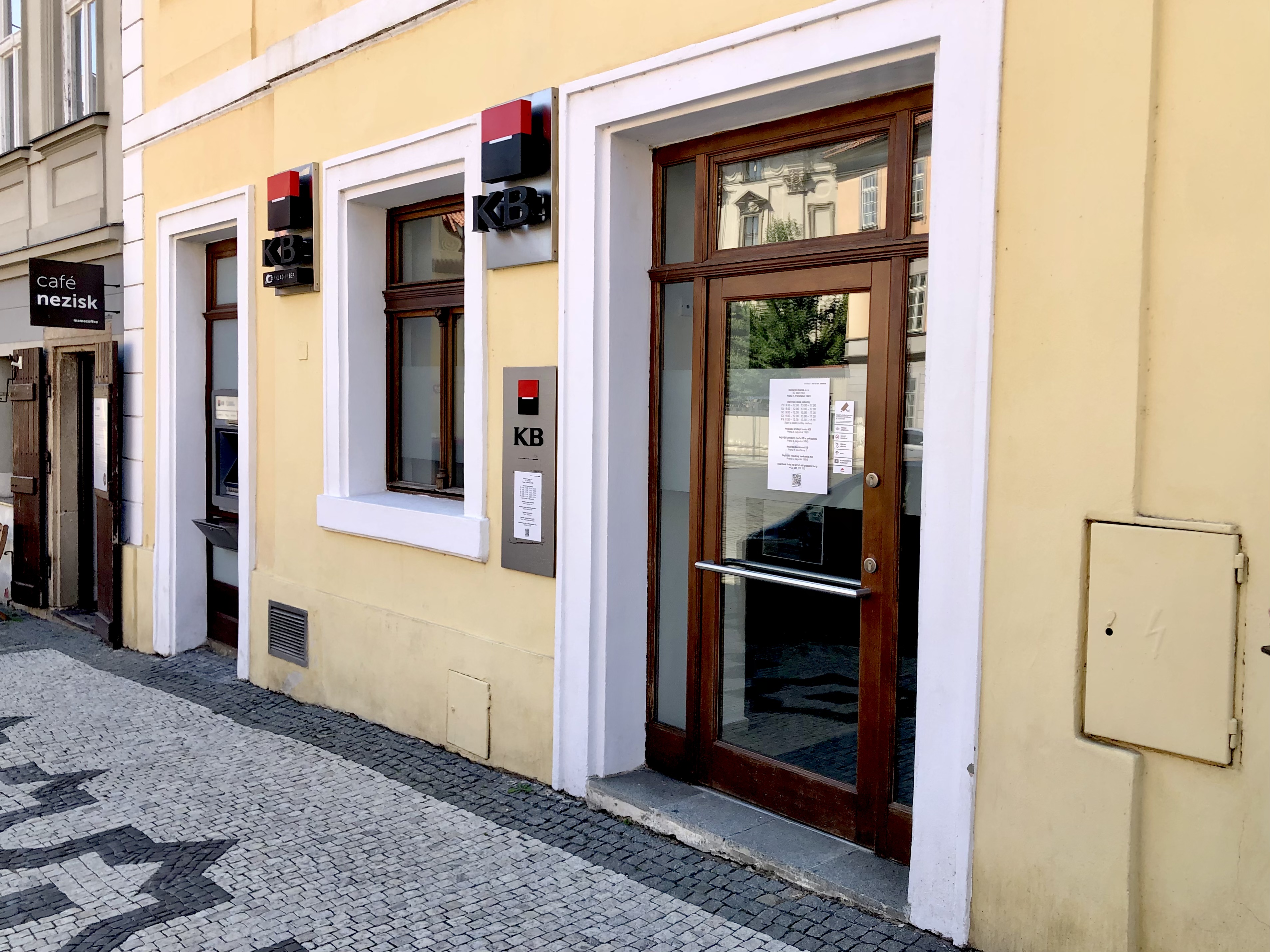 Bankomat Komerční banky foto 4