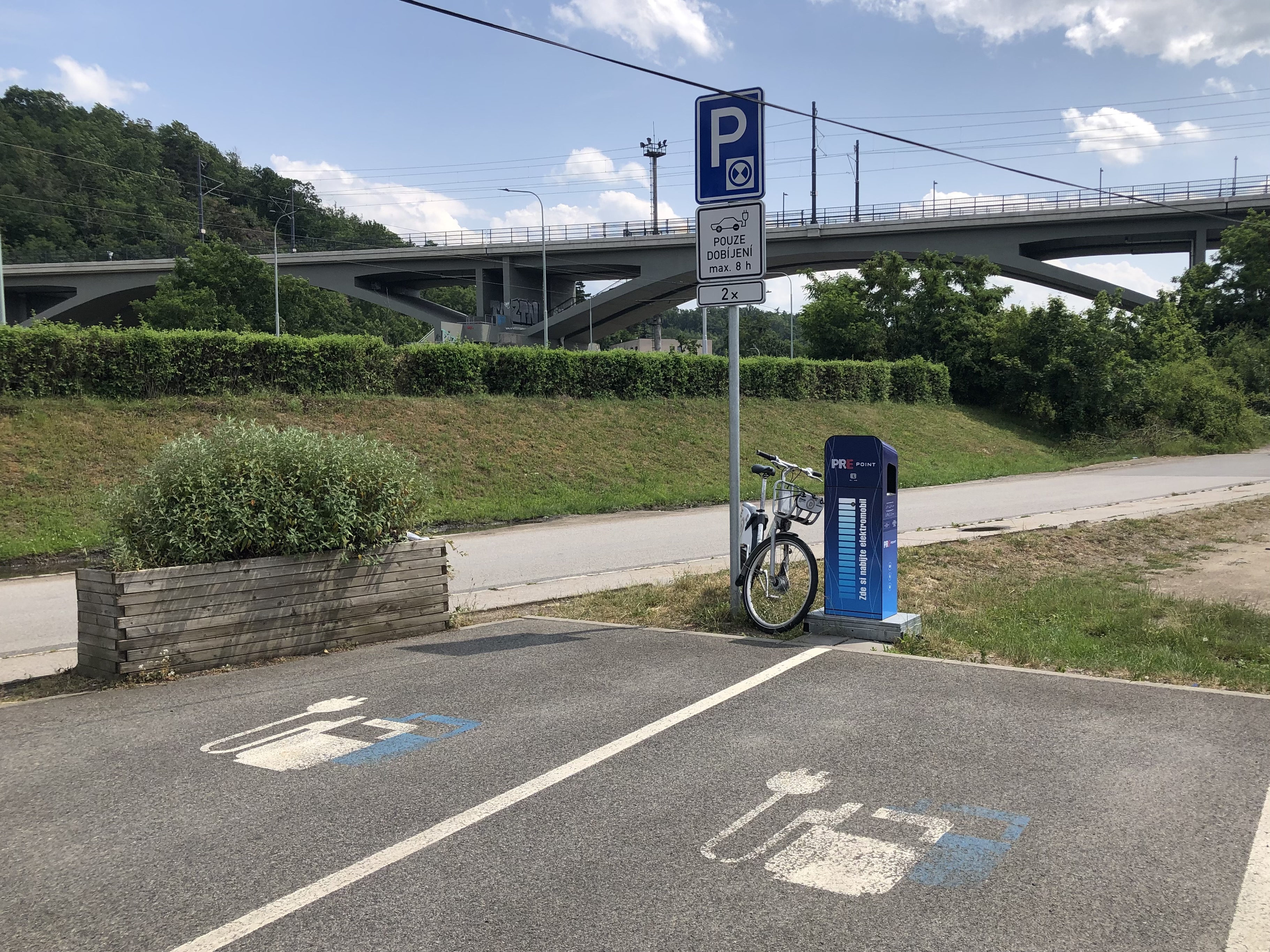 PREpoint - nabíjecí stanice PRE