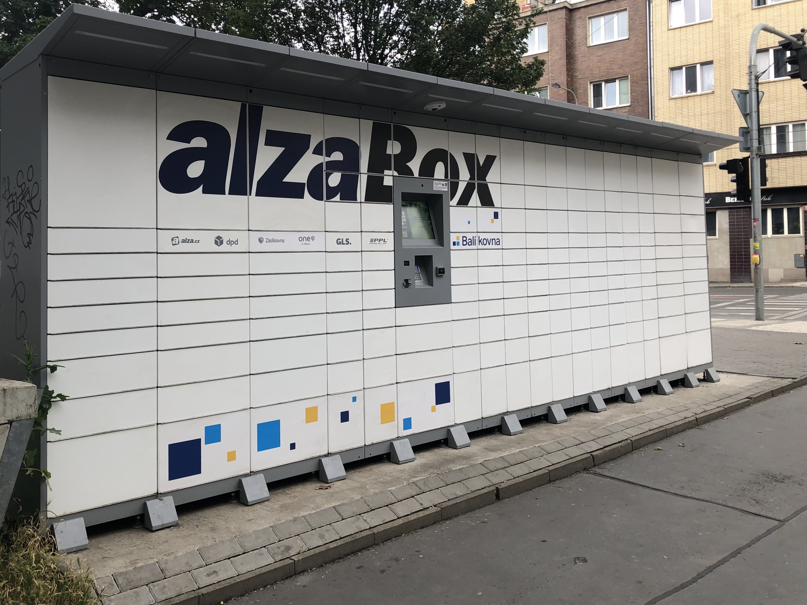 AlzaBox foto 3