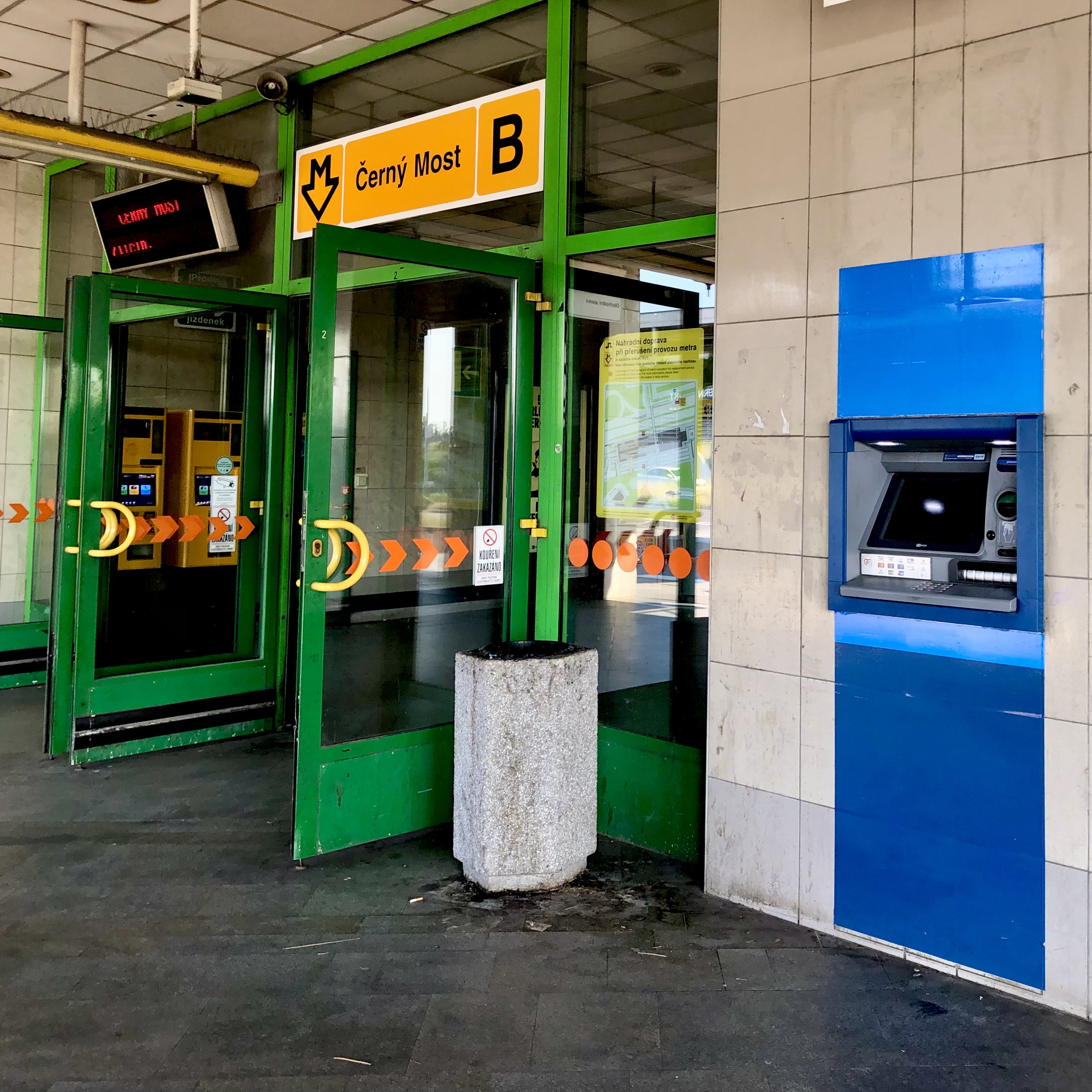 Bankomat České spořitelny foto 4