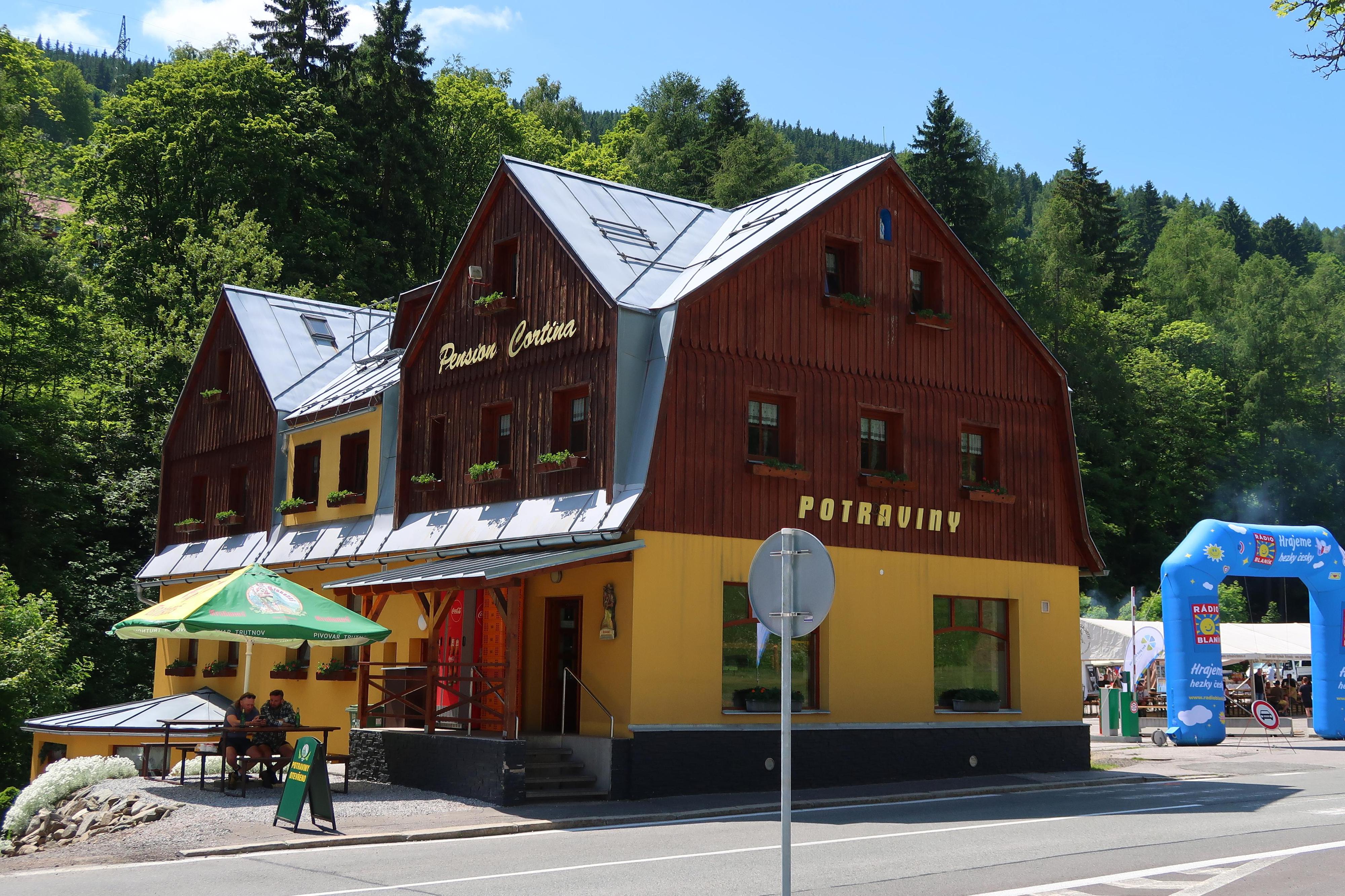 Pension Cortina foto 3