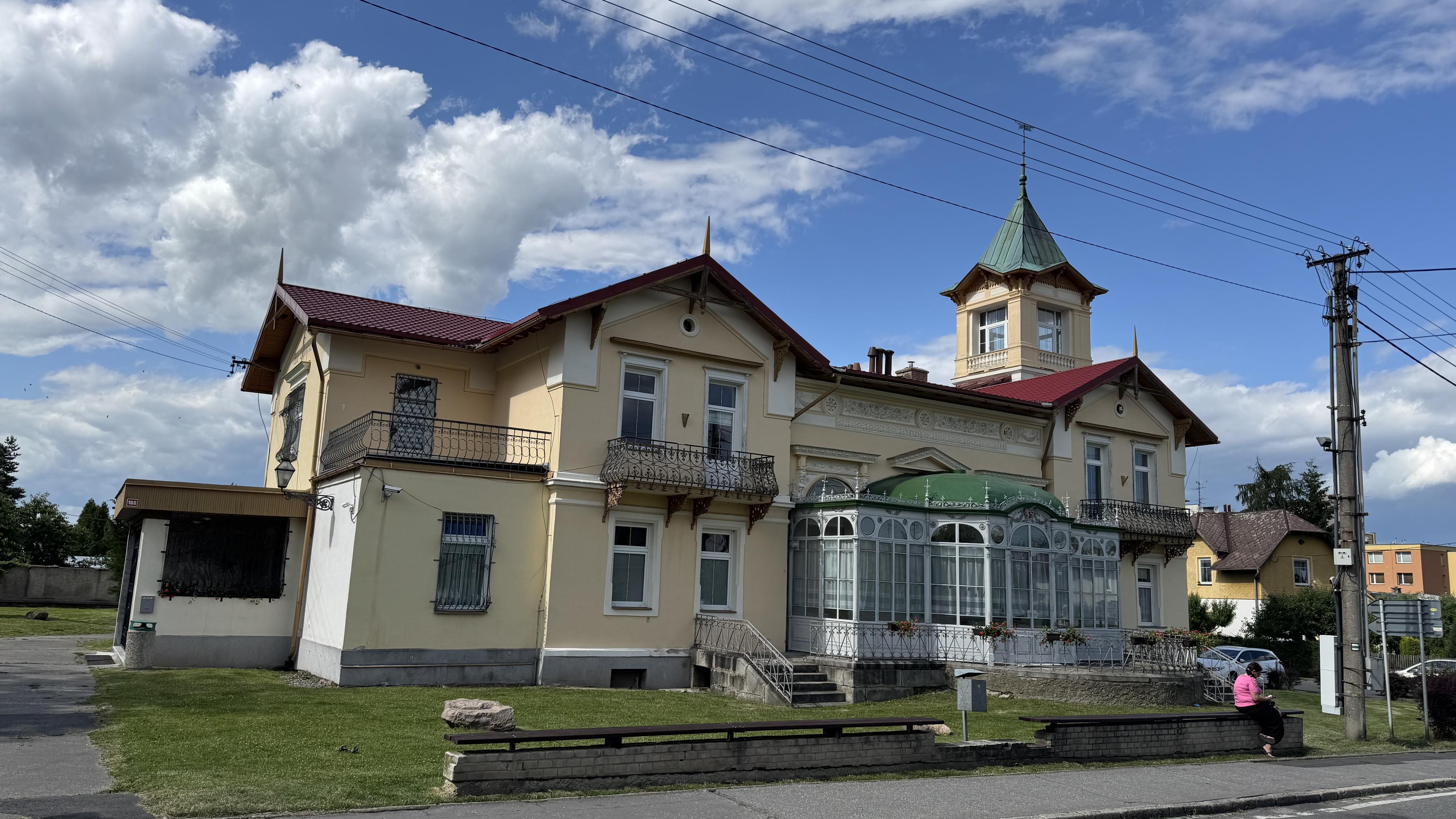 Městská knihovna Rudolfa Zubera foto 6