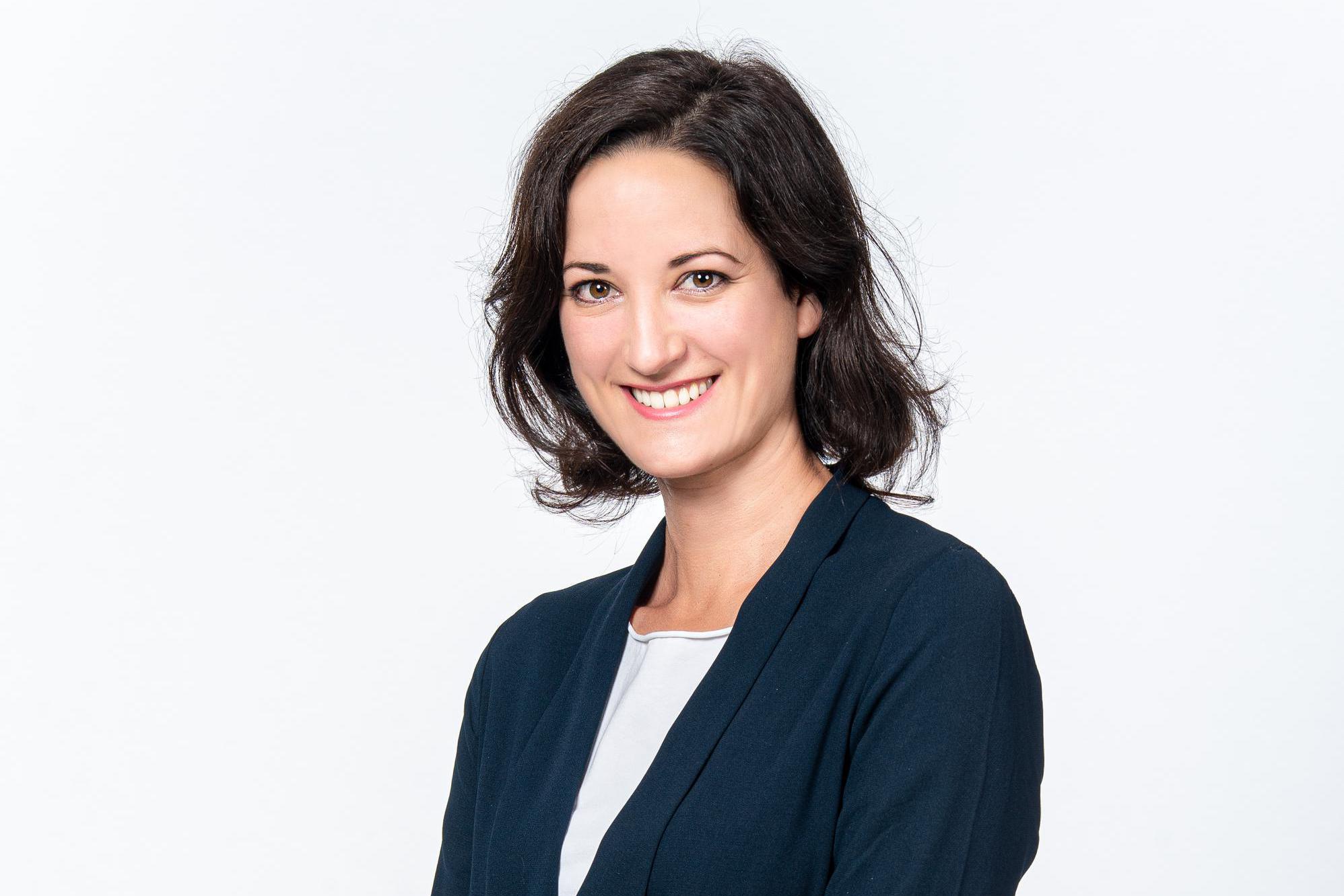 Barbora Červená - certifikovaný realitní makléř RE/MAX 2000 foto 1