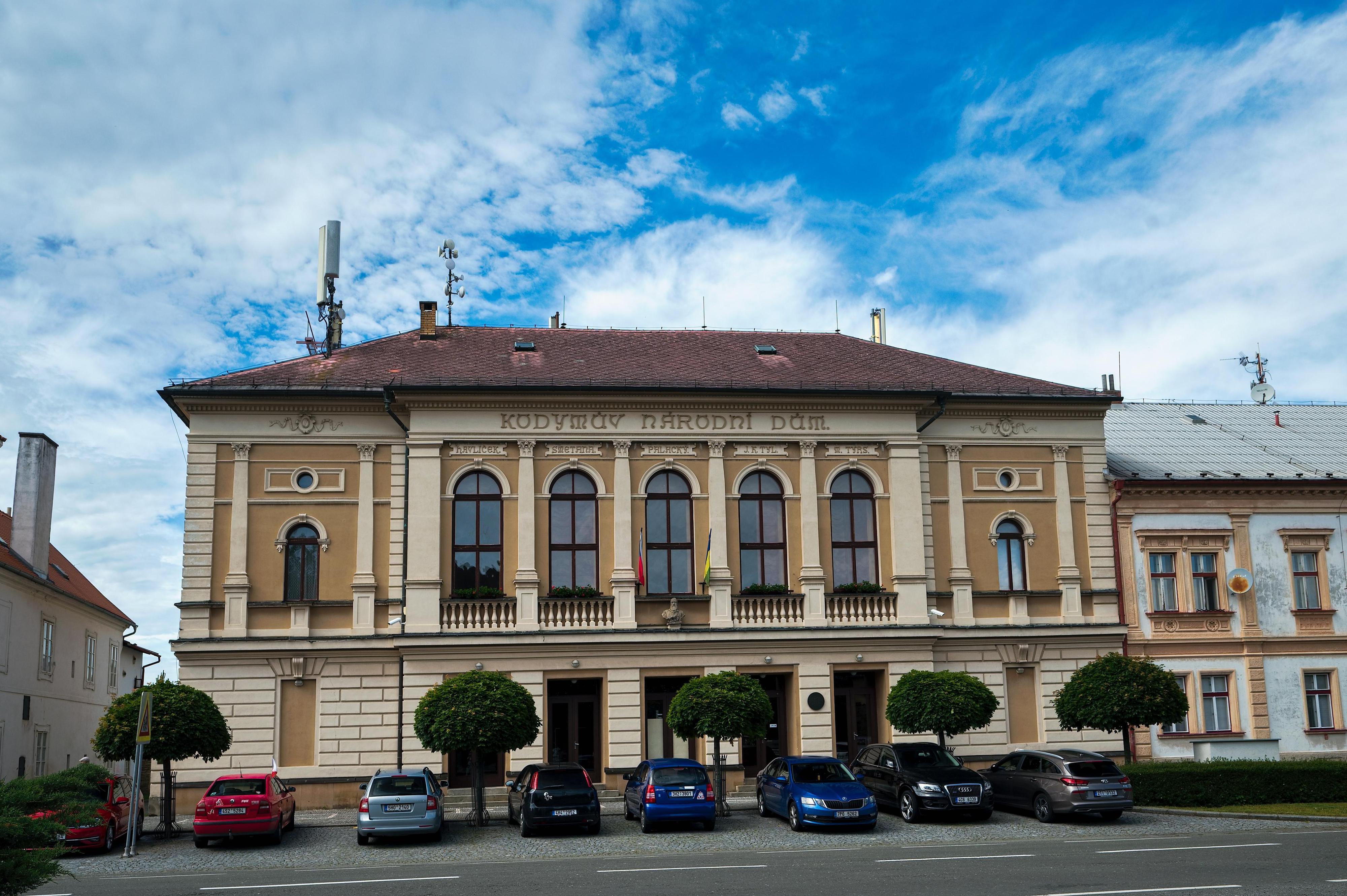 Správa Kodymova národního domu foto 2