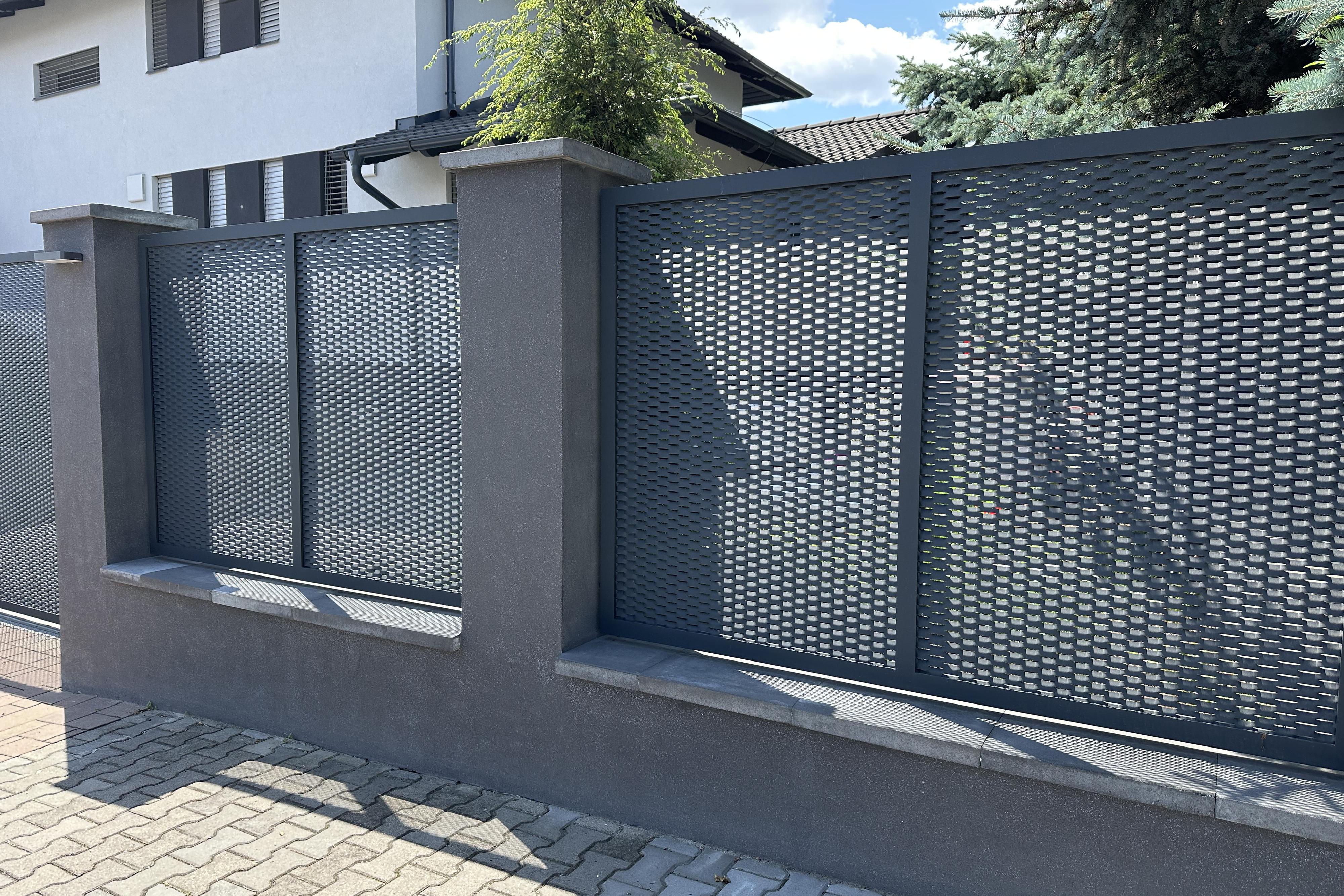 Výroba vrat na míru