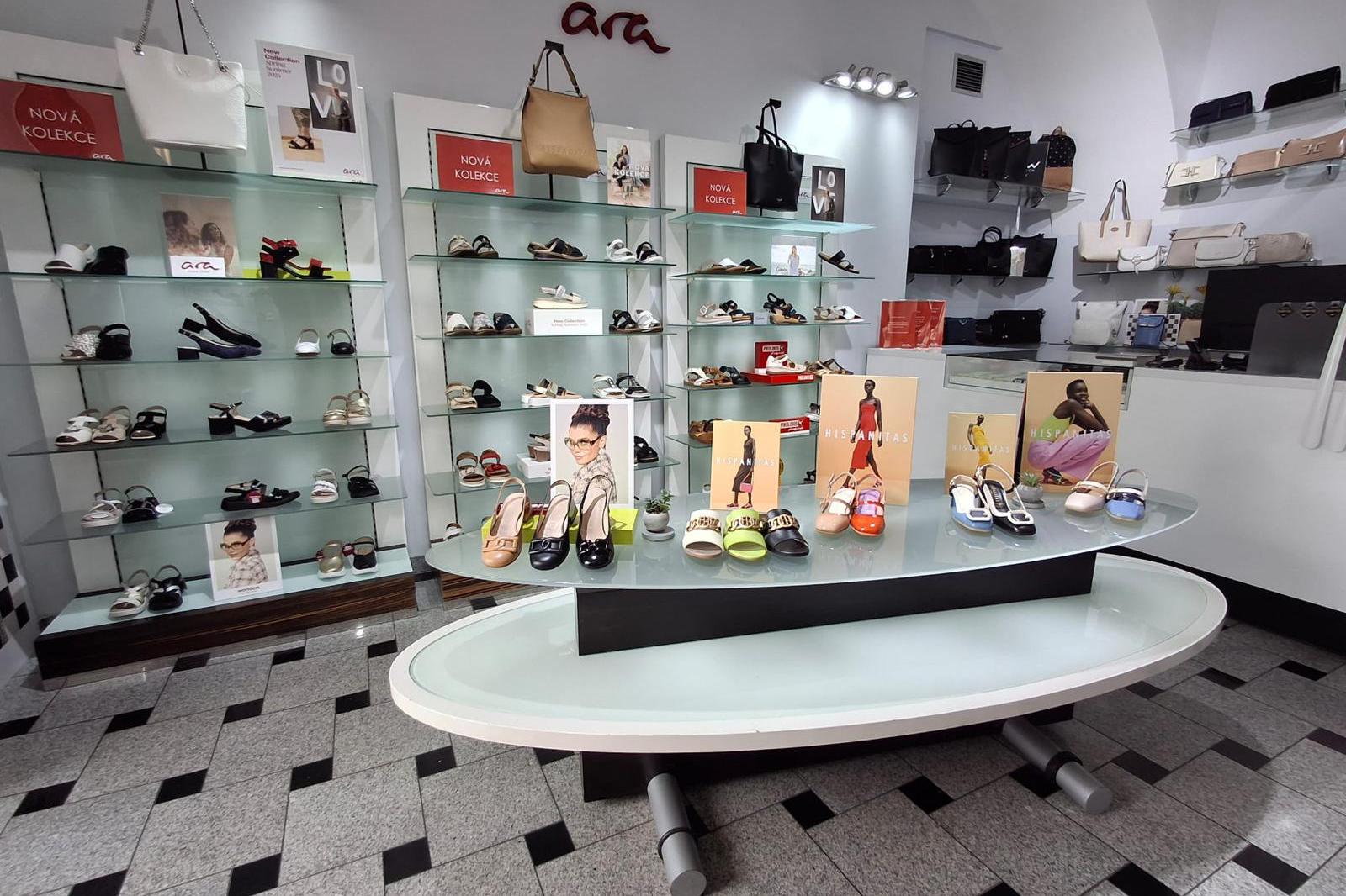 Ara Shop by SHOE REPUBLIC