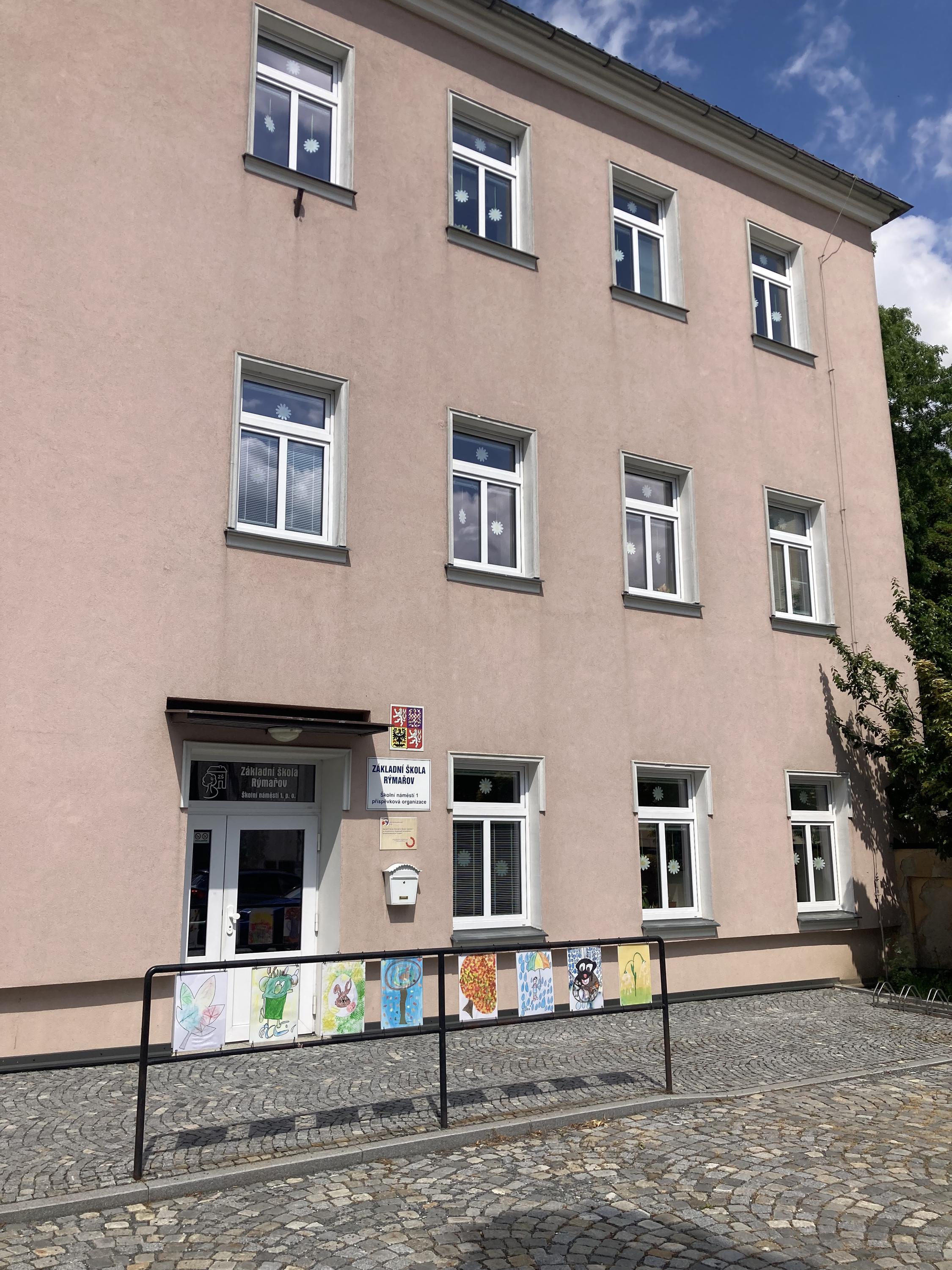 Základní škola , Rýmařov , Školní náměstí 1 foto 4