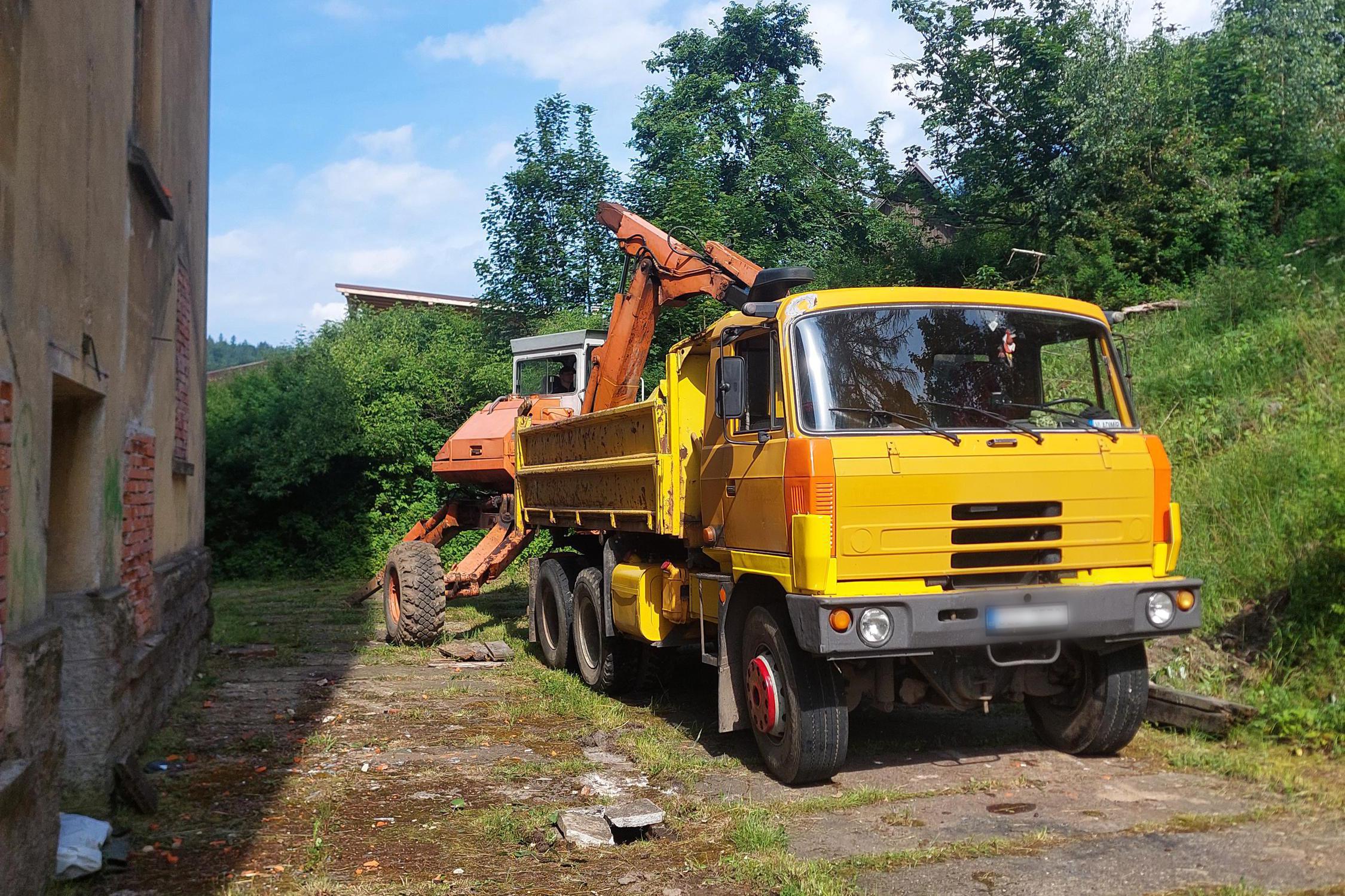 Vladimír Hnízdo - Zemní a výkopové práce