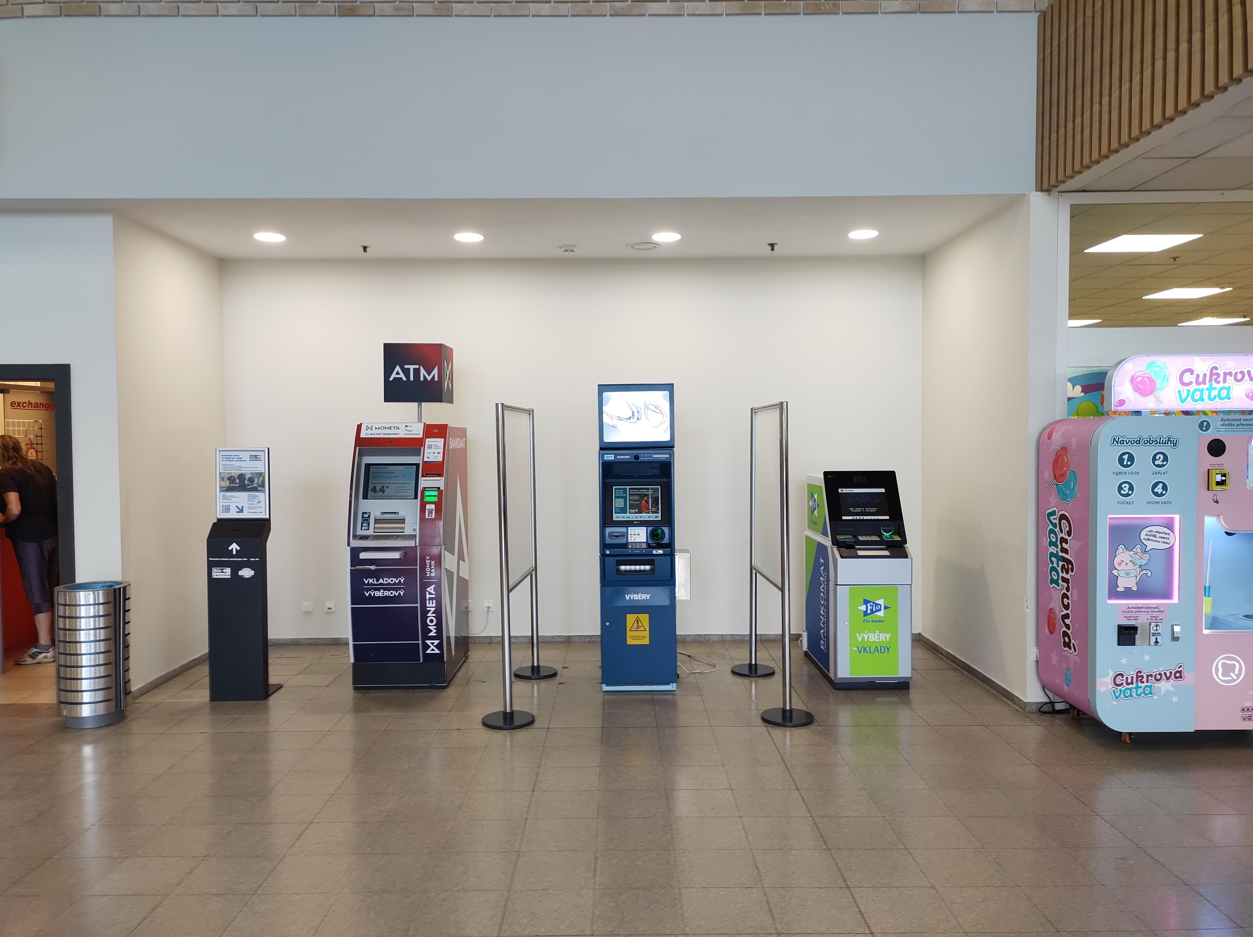 Bankomat České spořitelny foto 3