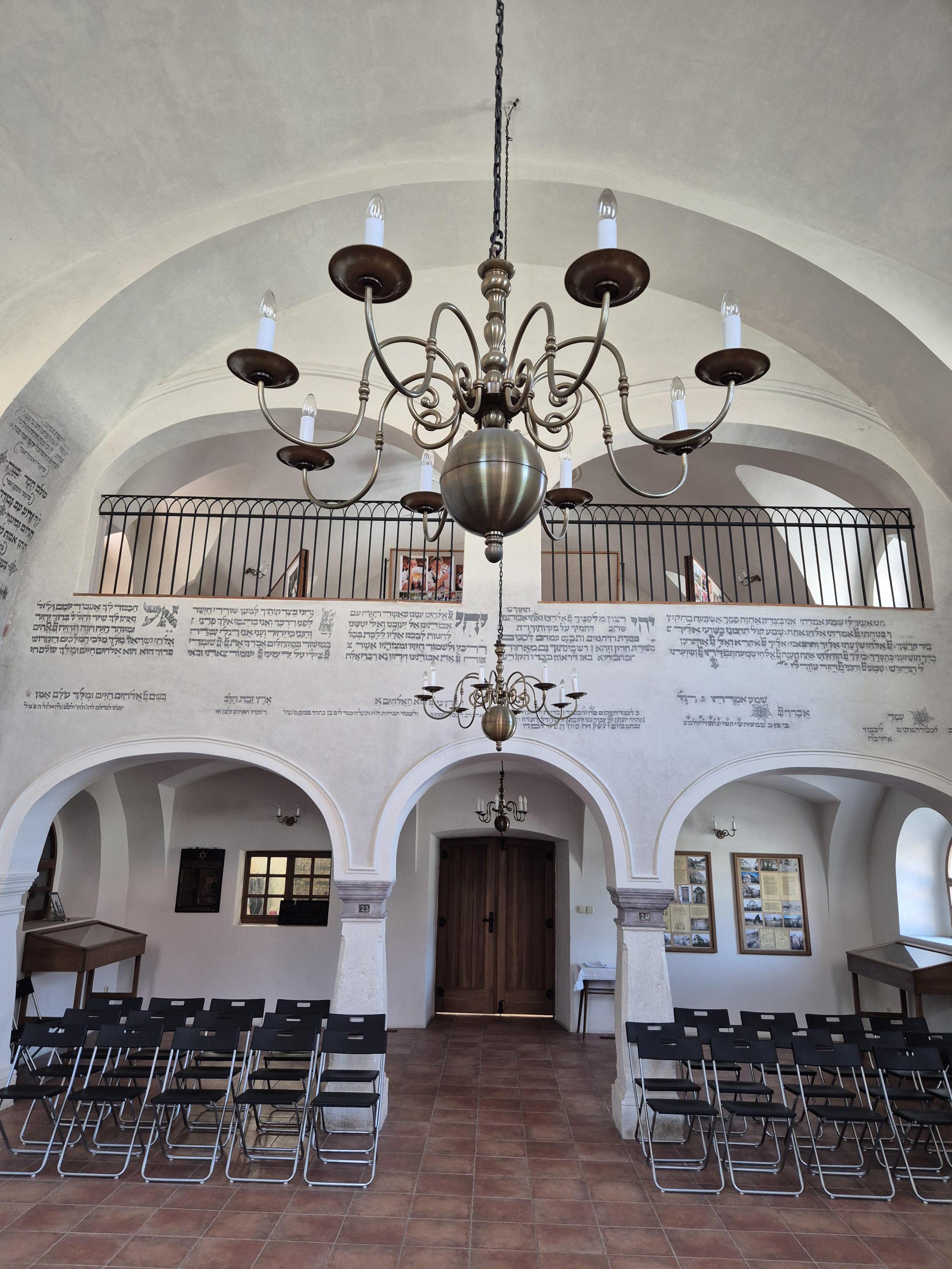Synagoga Dolní Kounice foto 5