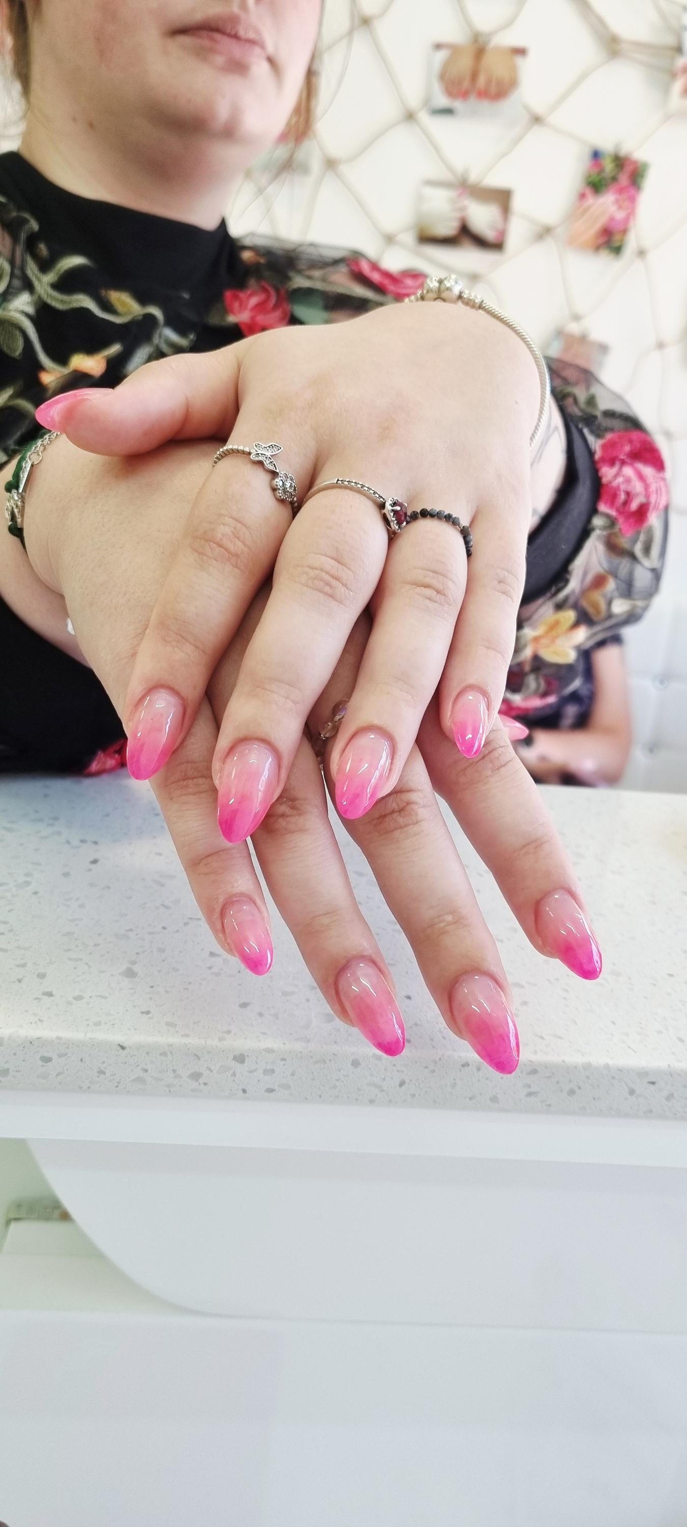 Madam nails salon foto 3