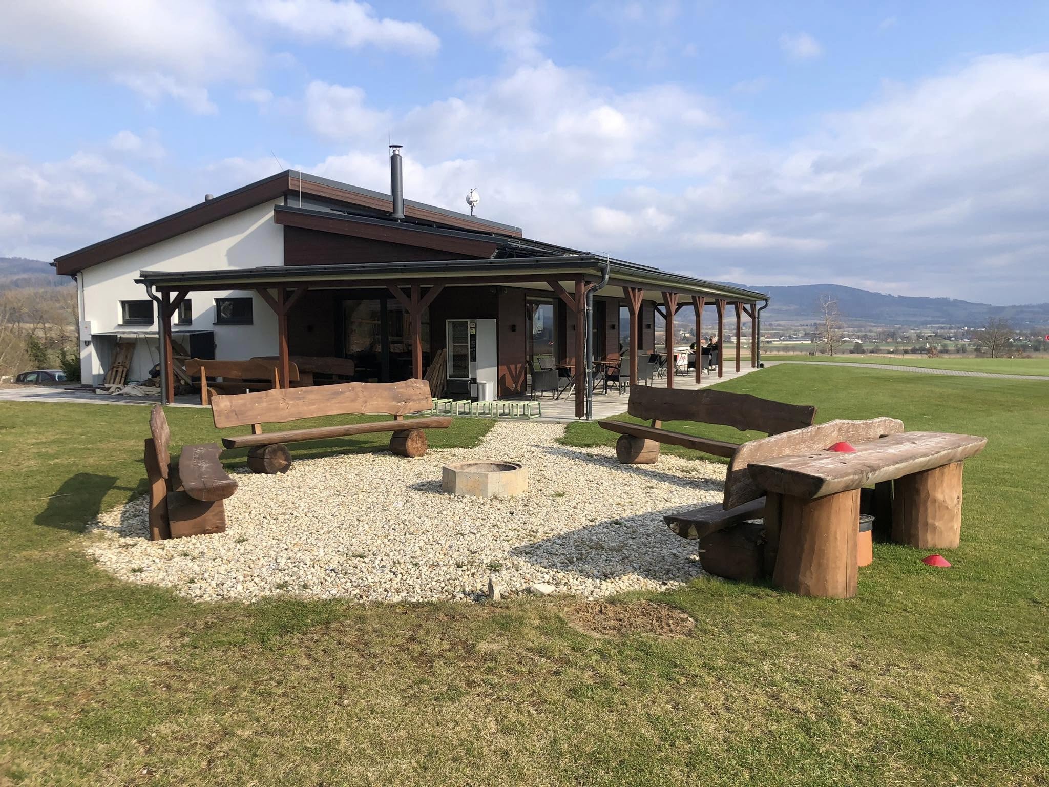 Bistro na golfu foto 4