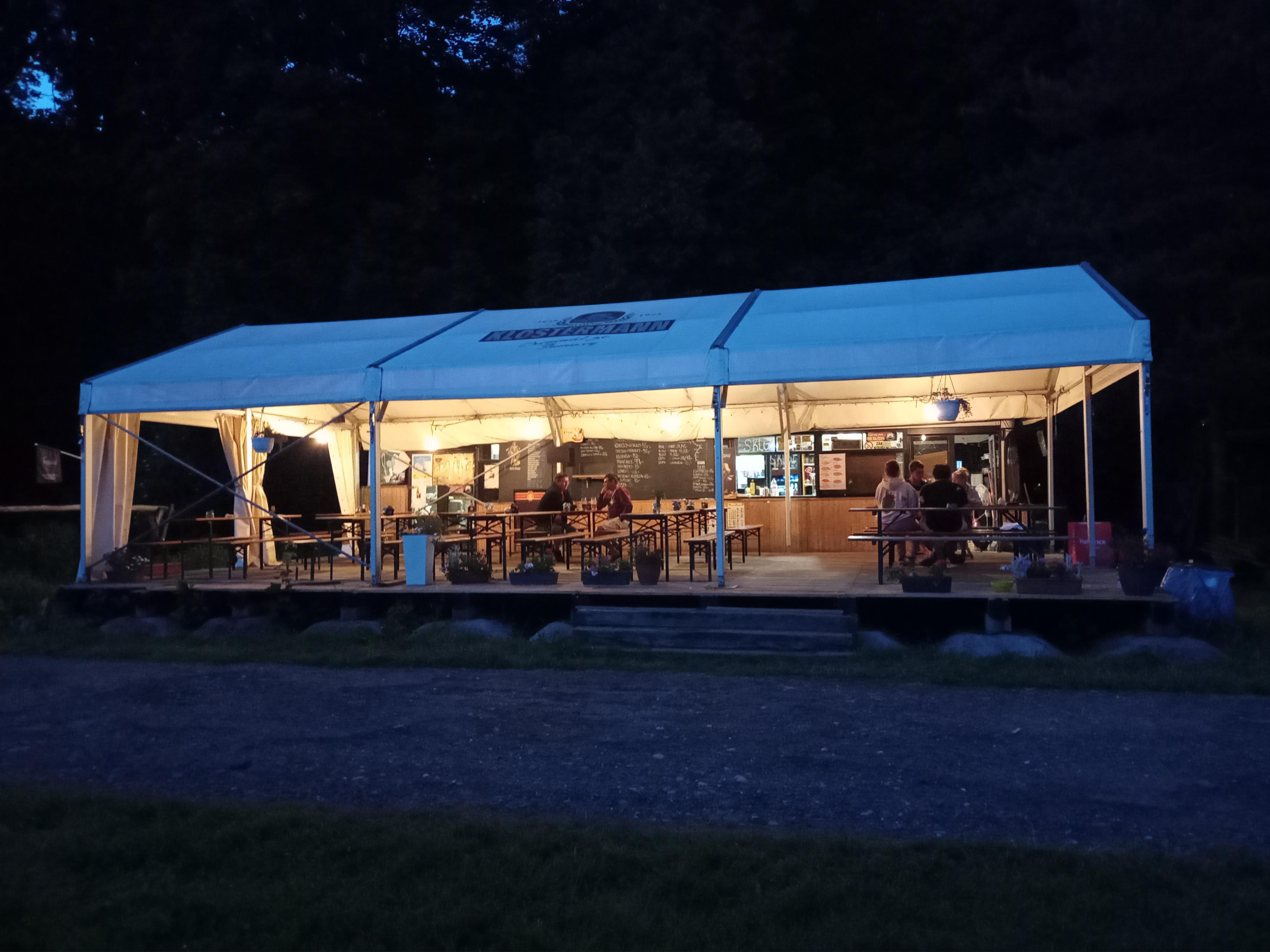 Tábořiště Štěkeň - občerstvení foto 4