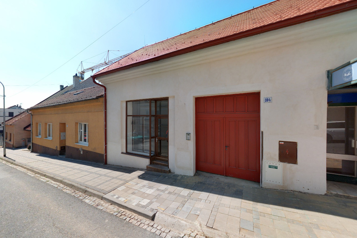 Mani Studio Uherský Brod foto 3